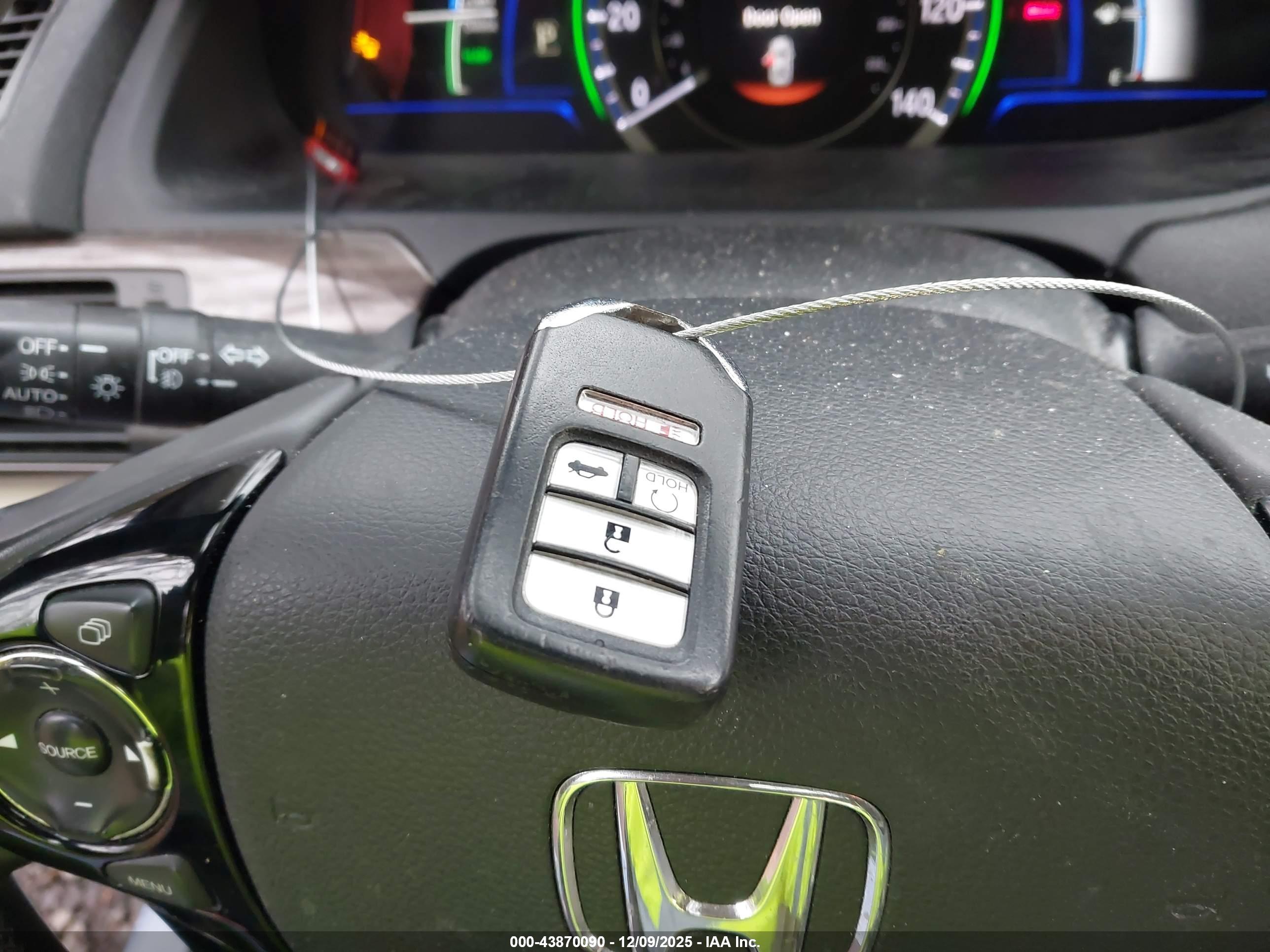 HONDA ACCORD image 11