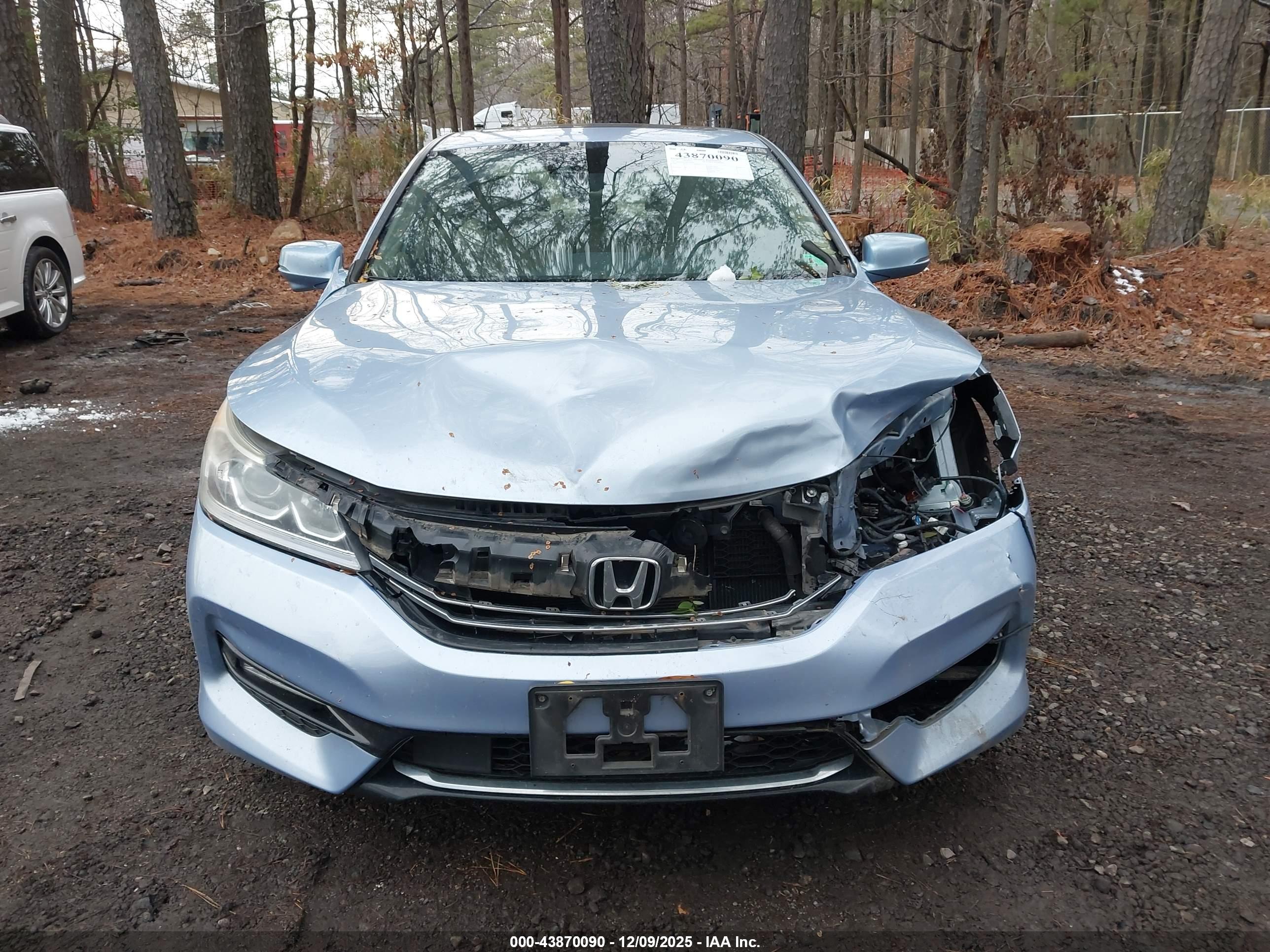 HONDA ACCORD image 6