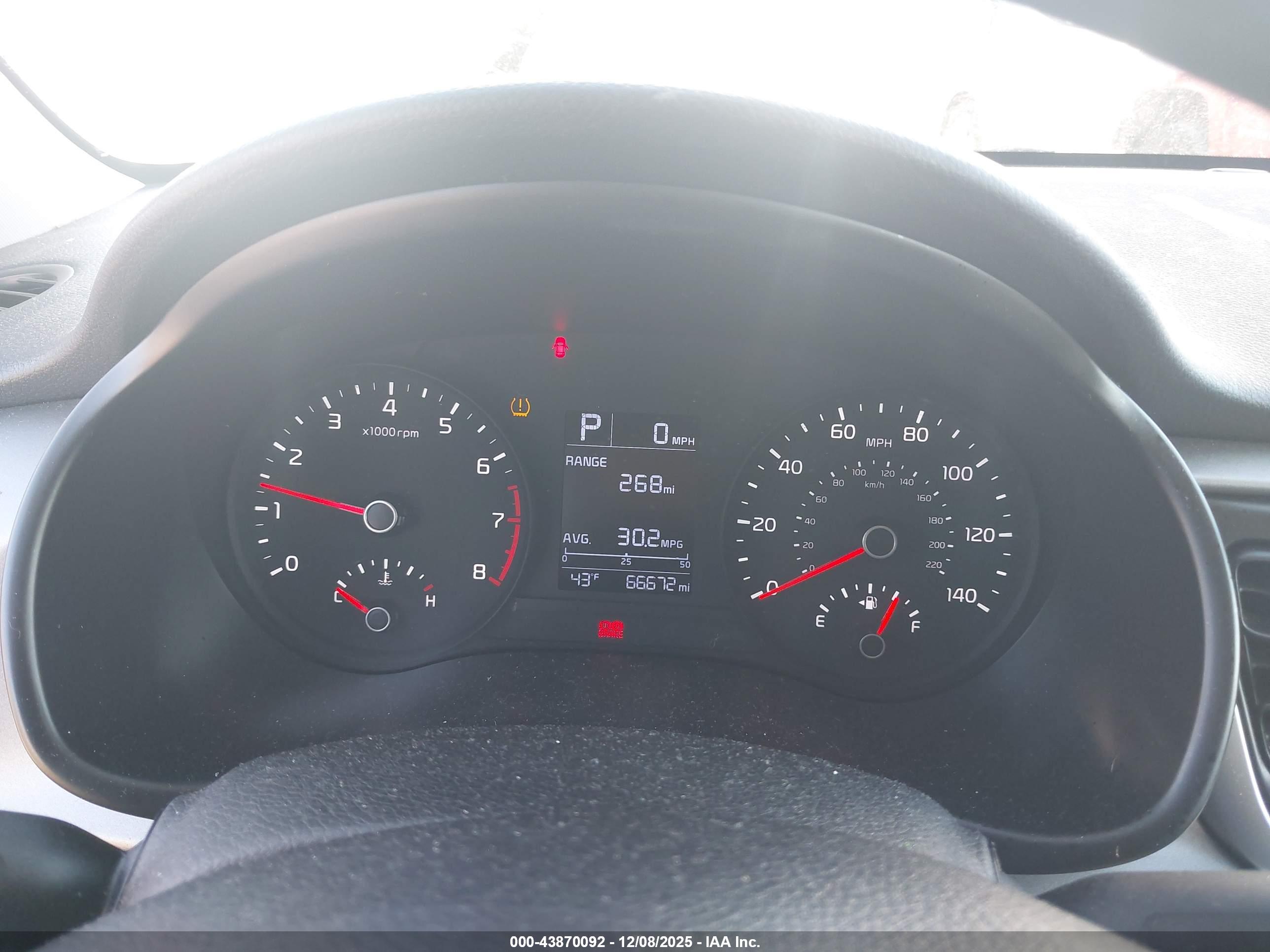 KIA RIO image 7