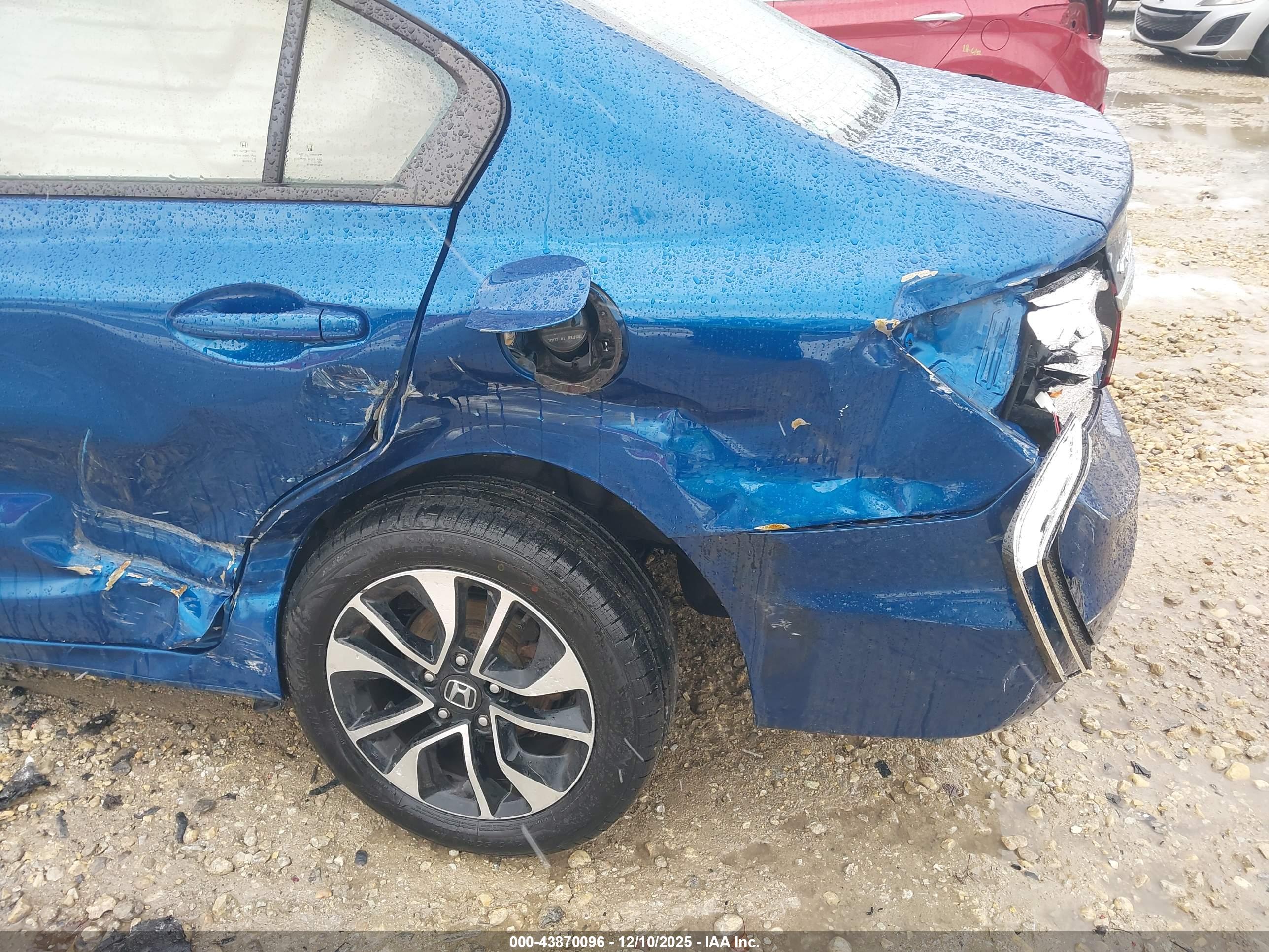 HONDA CIVIC image 6