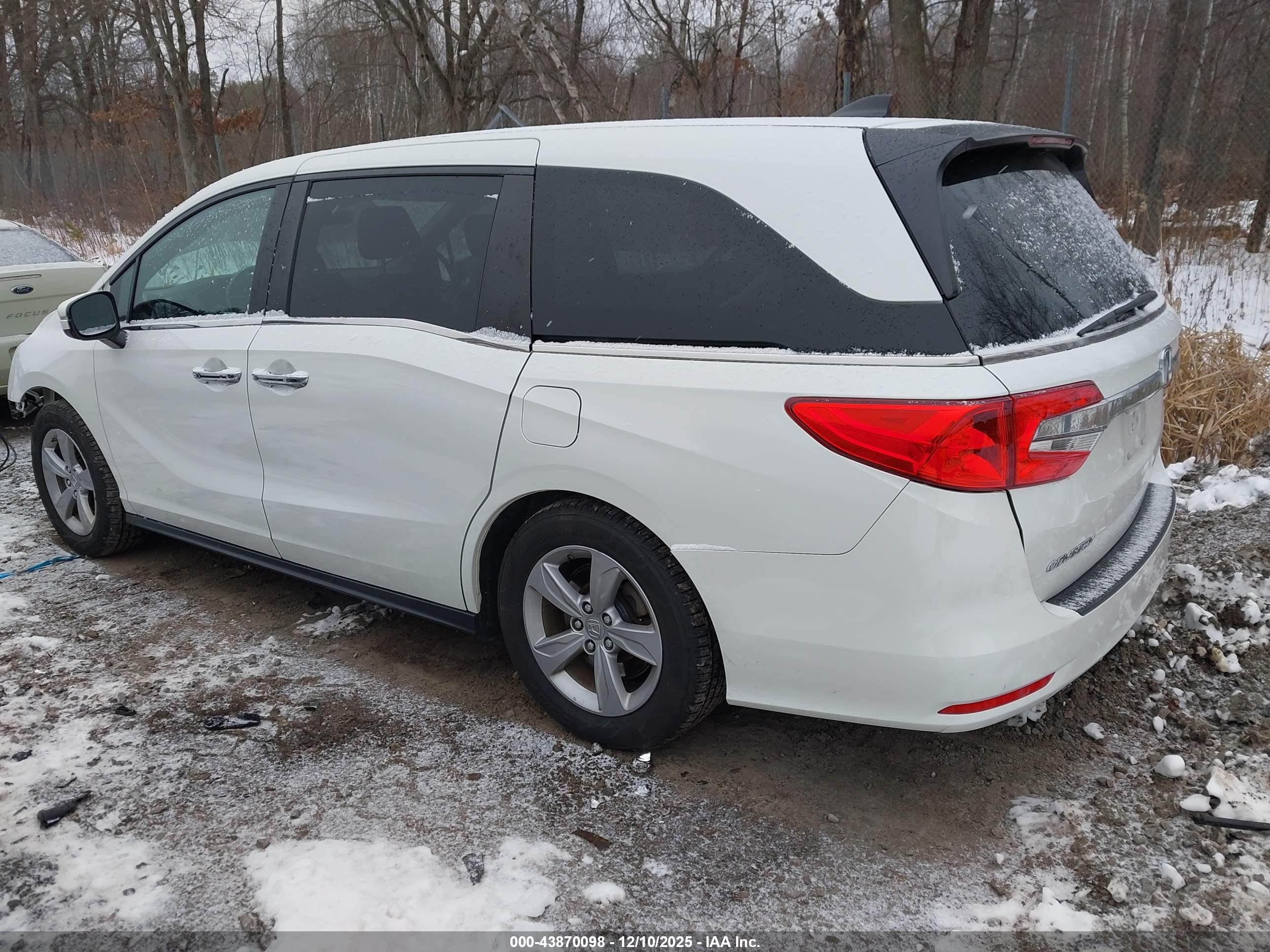 HONDA ODYSSEY image 3