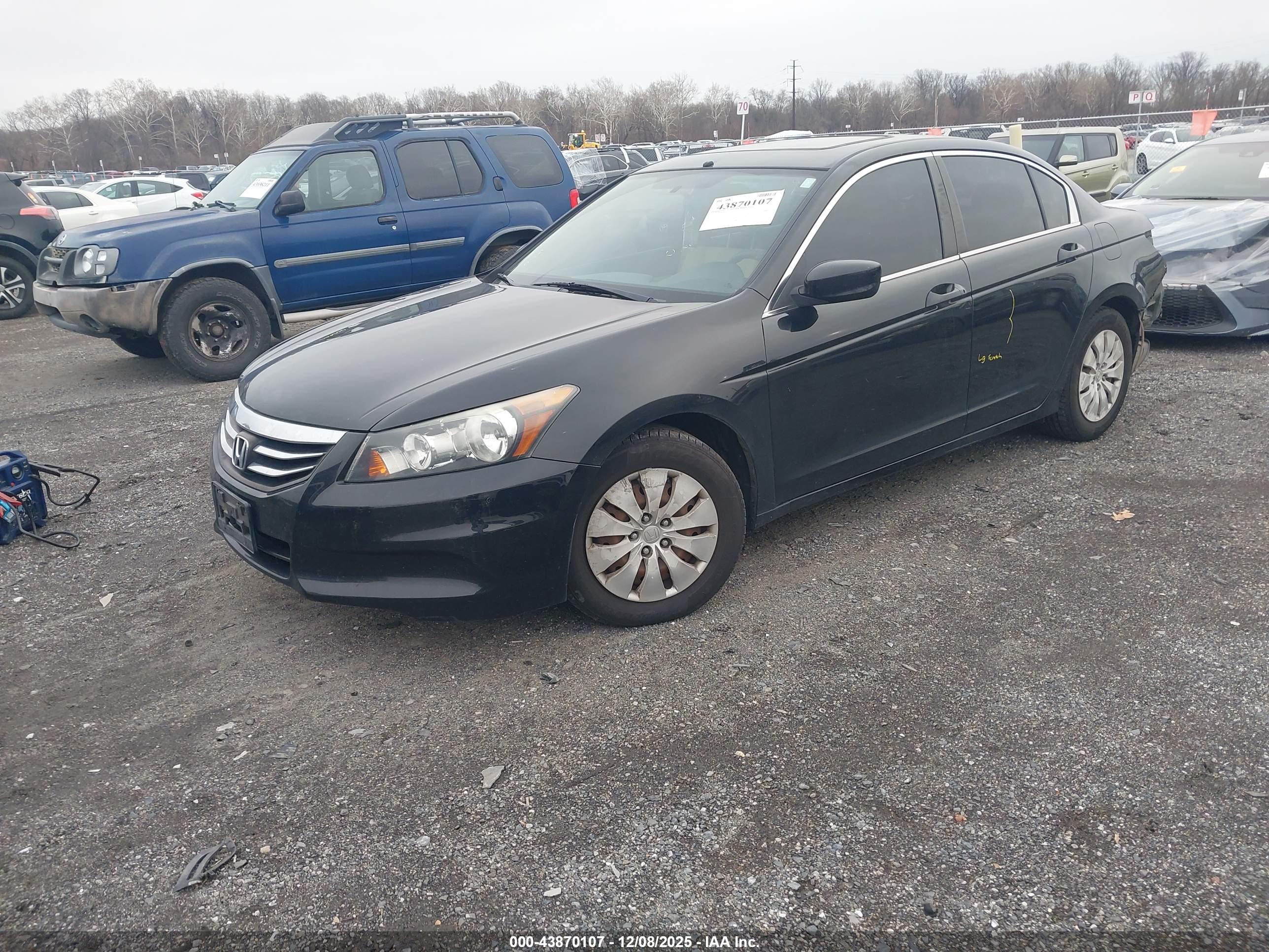HONDA ACCORD image 2
