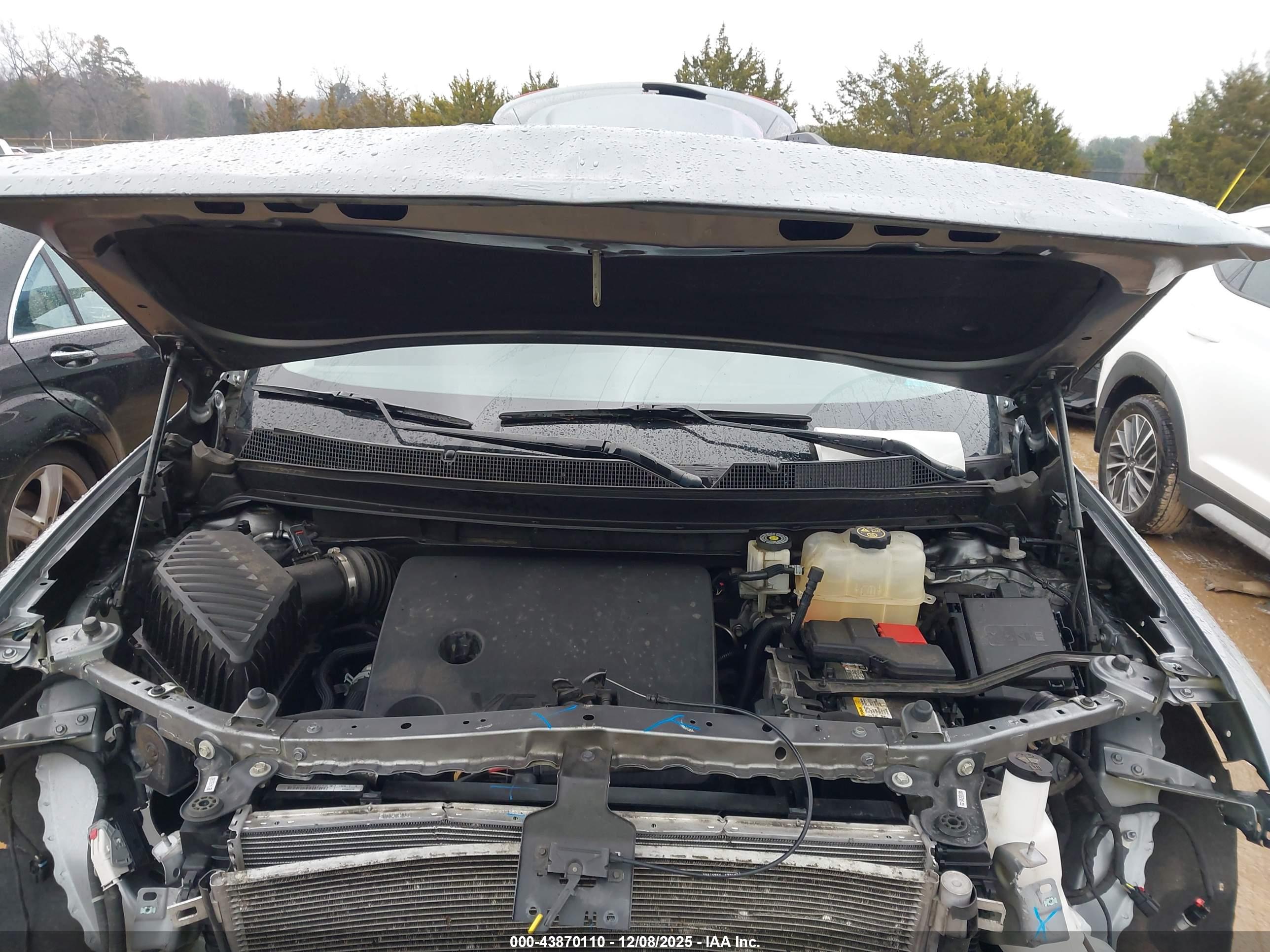 CHEVROLET TRAVERSE image 10