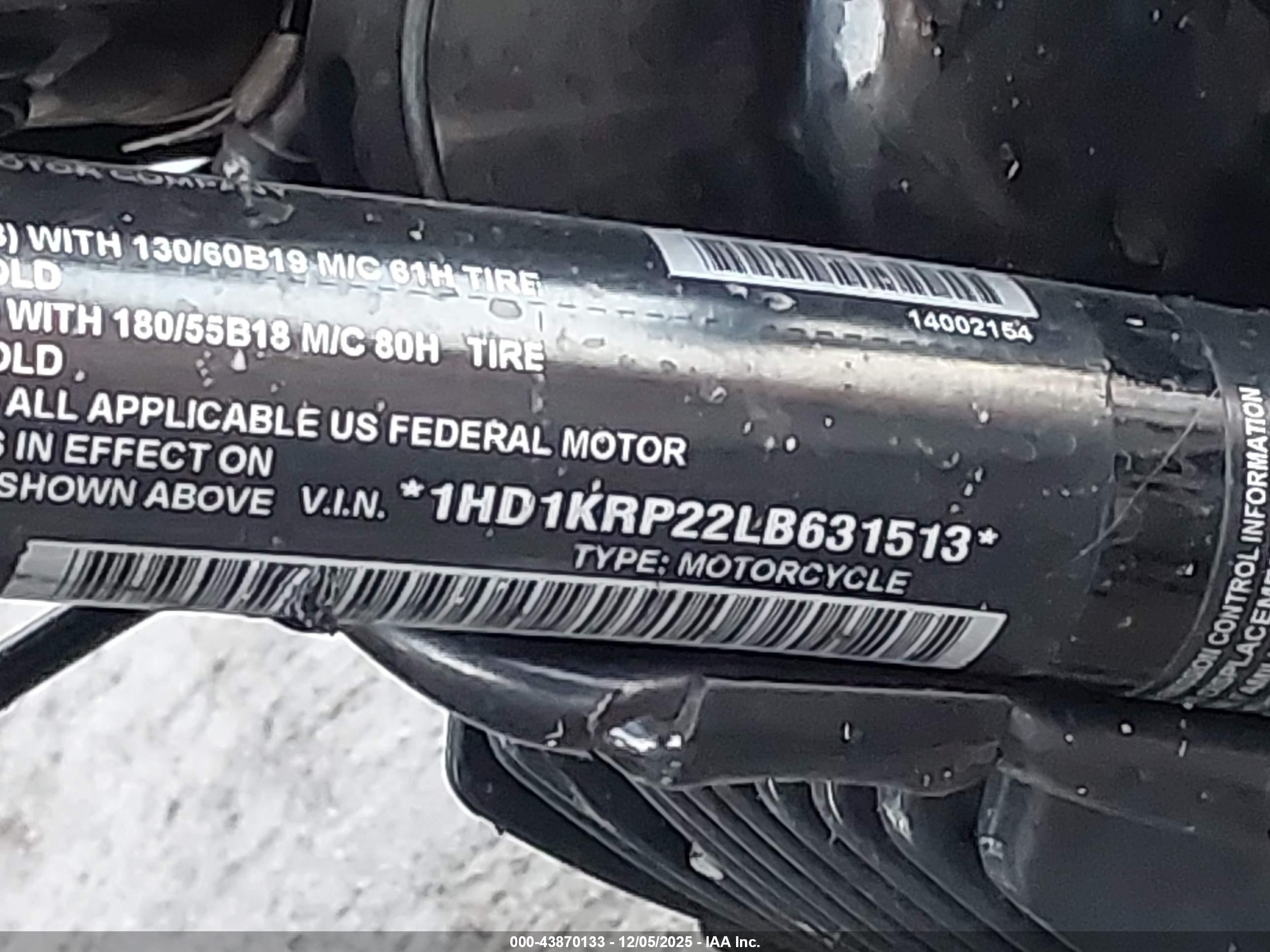 HARLEY-DAVIDSON FLHXS image 10