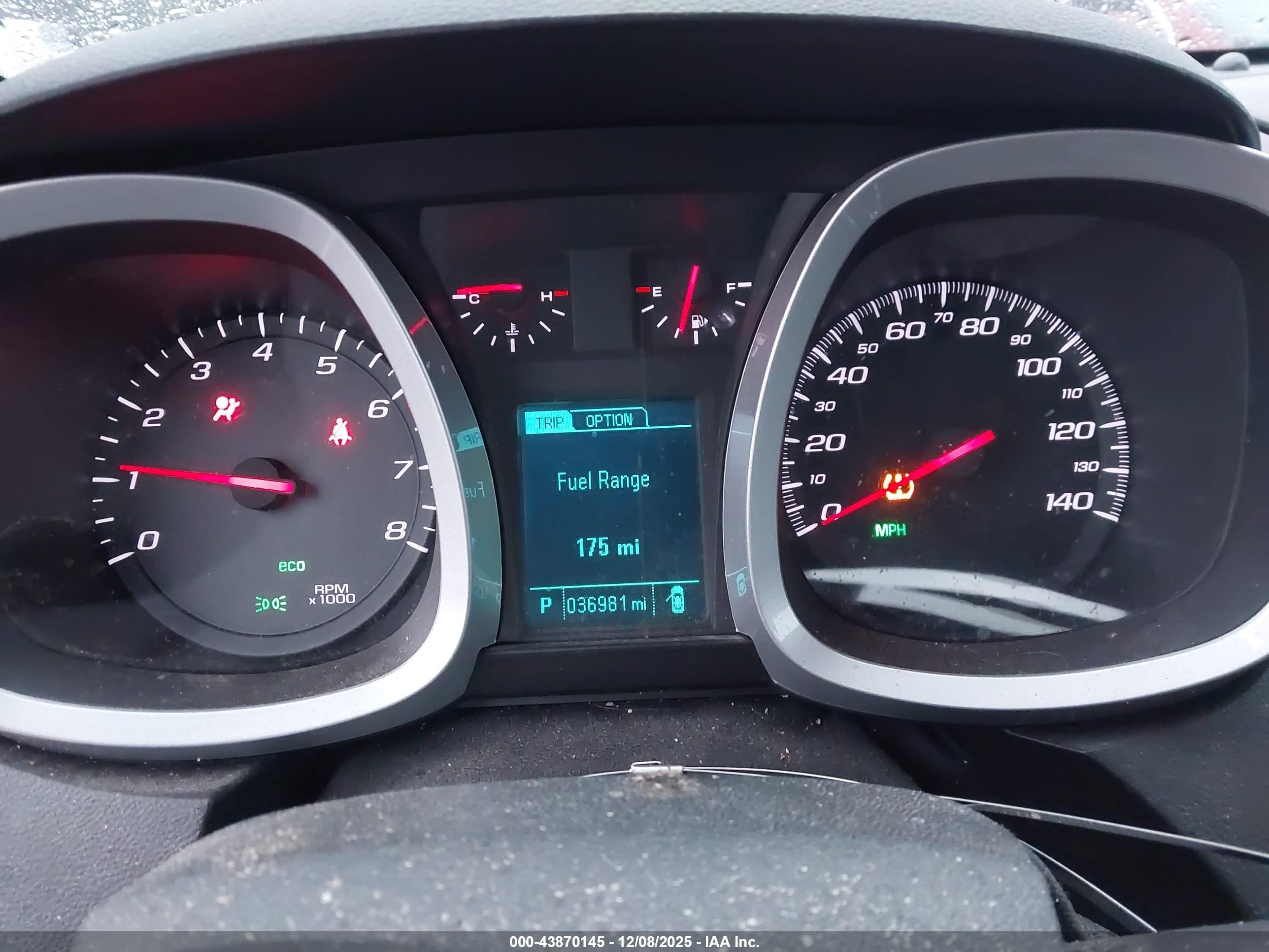 CHEVROLET EQUINOX image 7