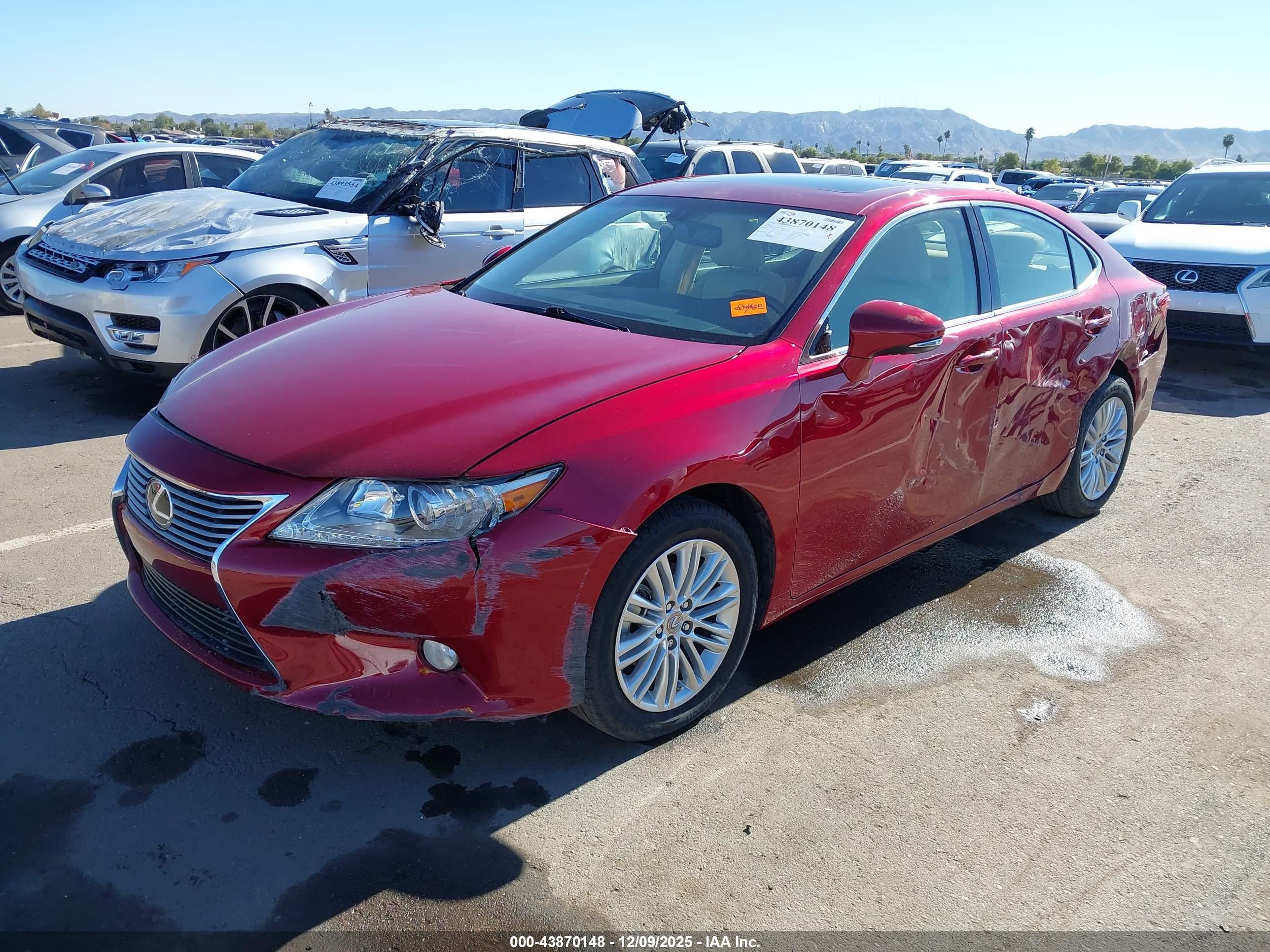 LEXUS ES image 2