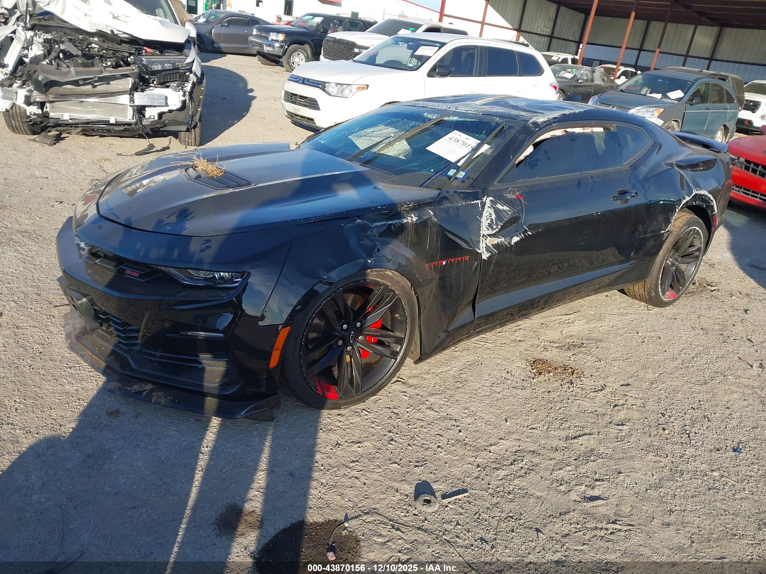 CHEVROLET CAMARO image 2
