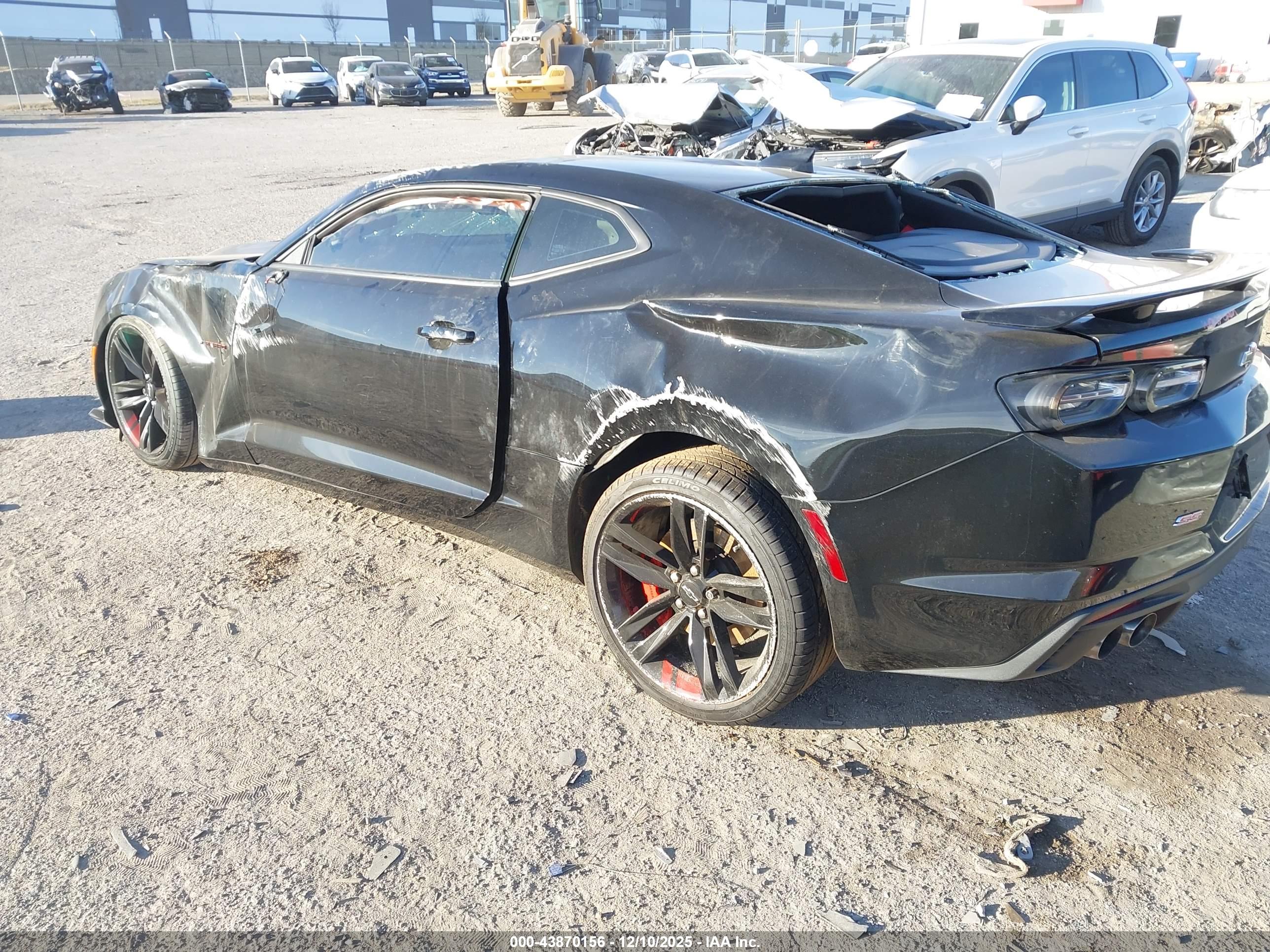 CHEVROLET CAMARO image 3