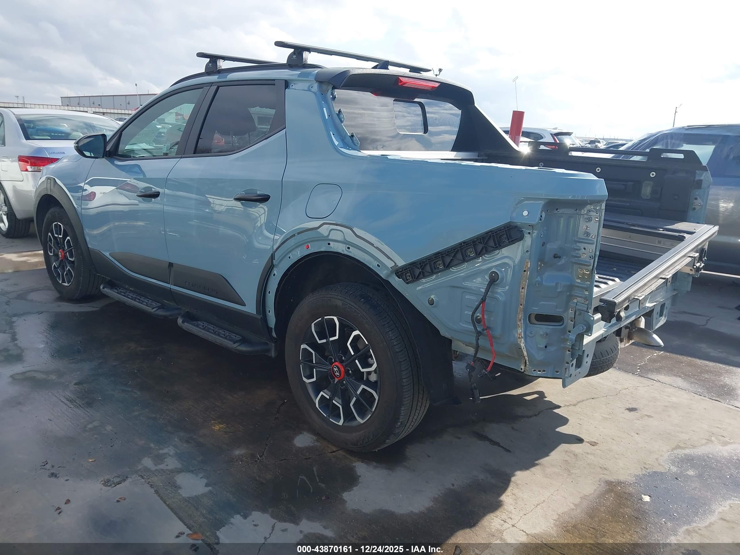 HYUNDAI SANTA image 3
