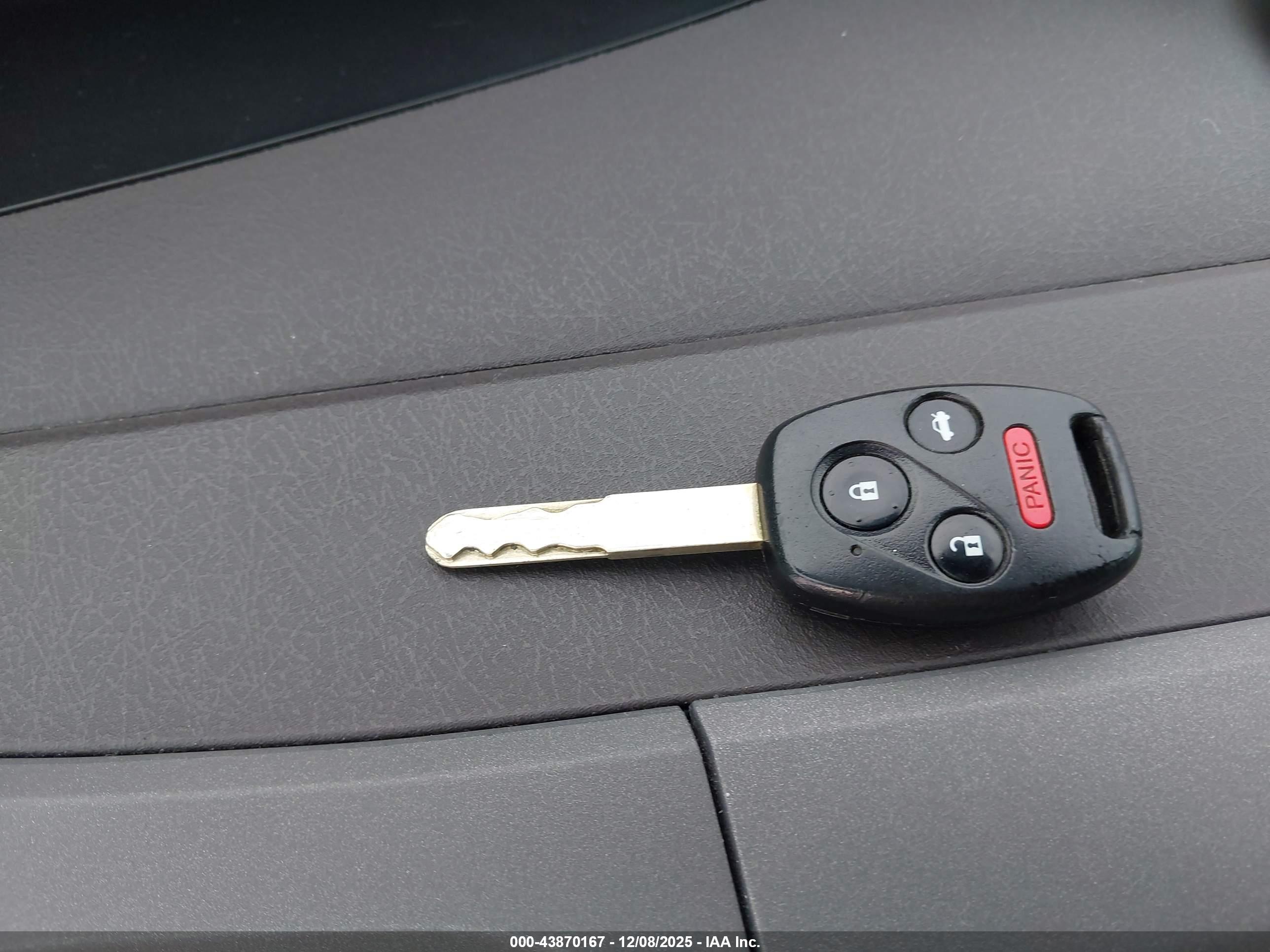 HONDA CIVIC image 11