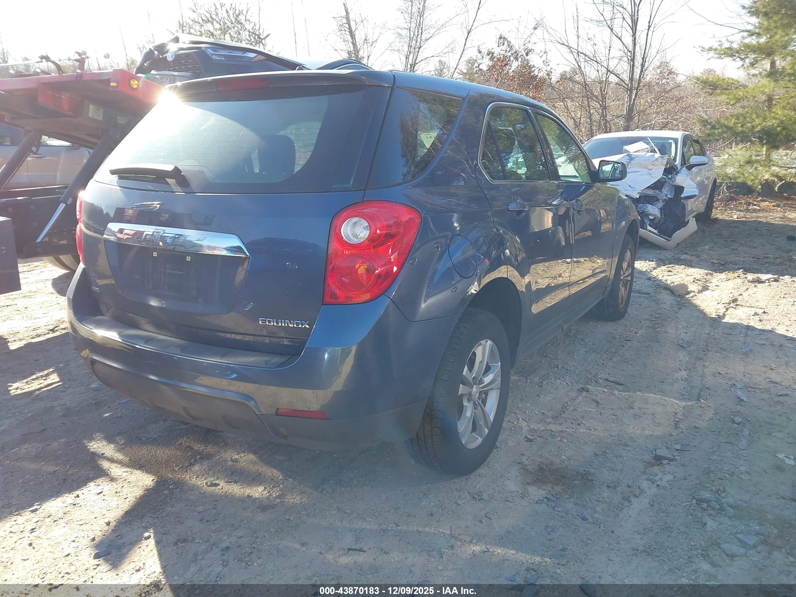 CHEVROLET EQUINOX image 4