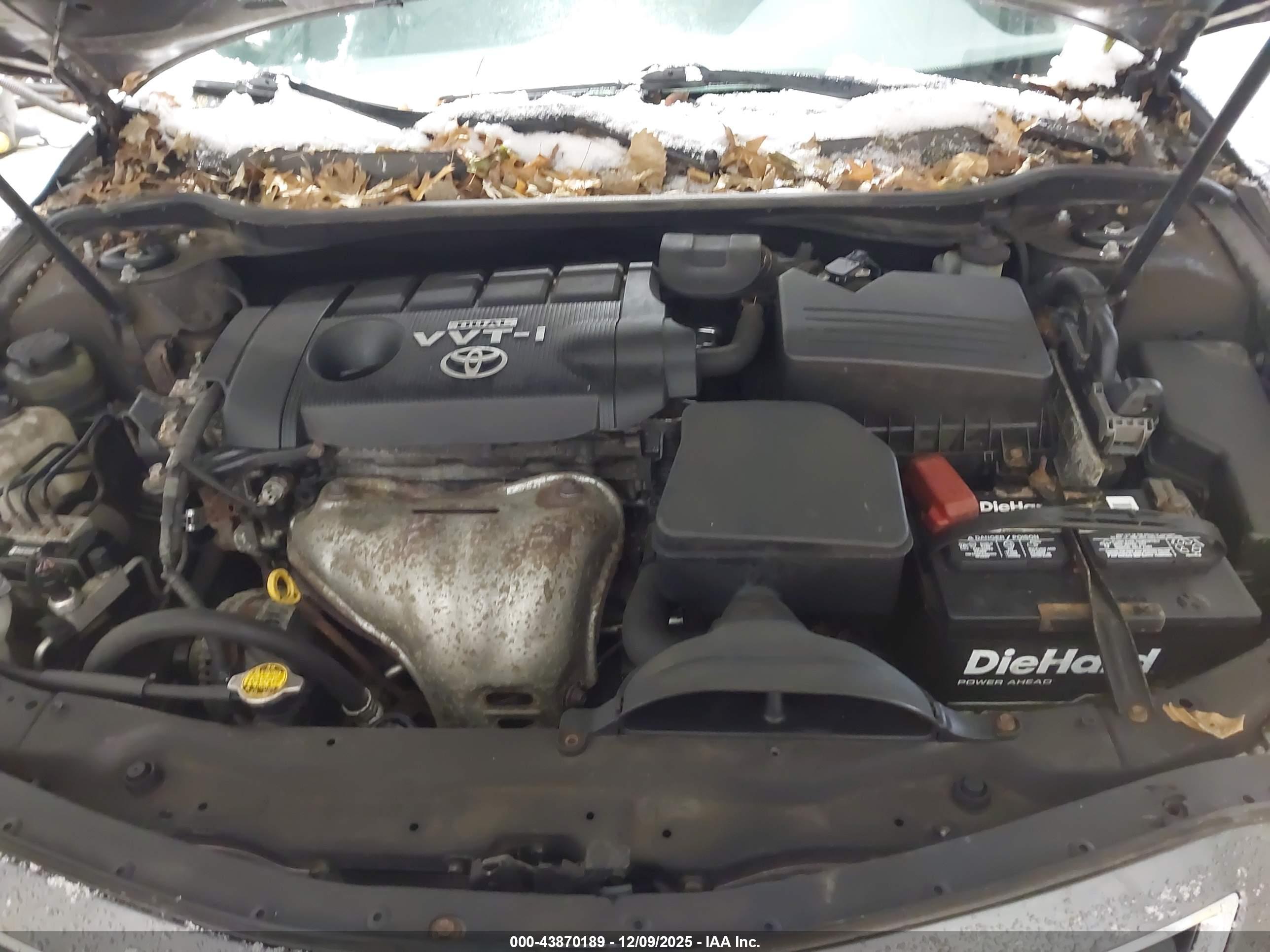 TOYOTA CAMRY image 10