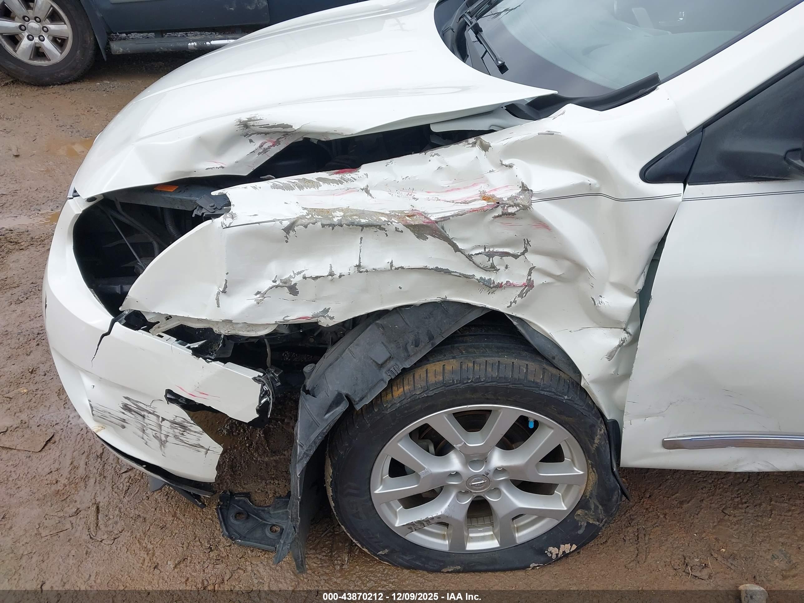 NISSAN ROGUE image 6