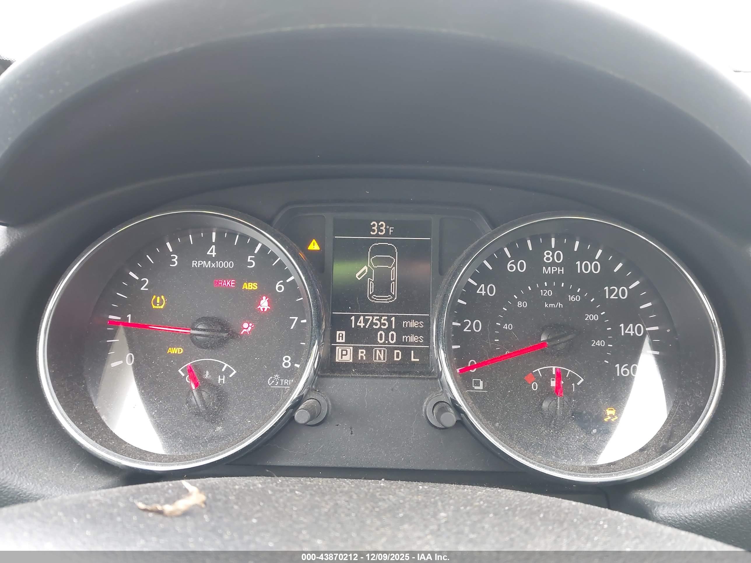 NISSAN ROGUE image 7