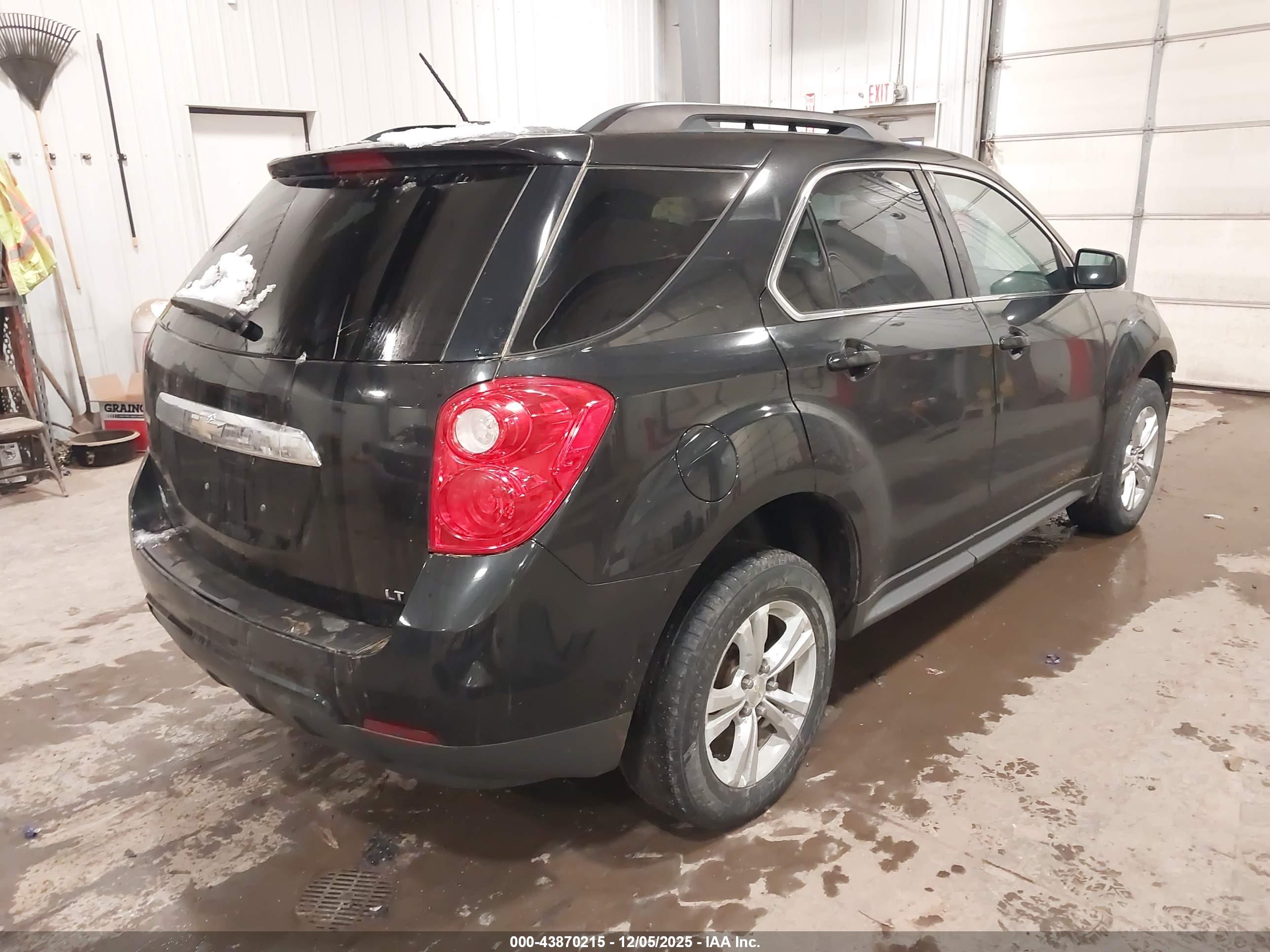 CHEVROLET EQUINOX image 4