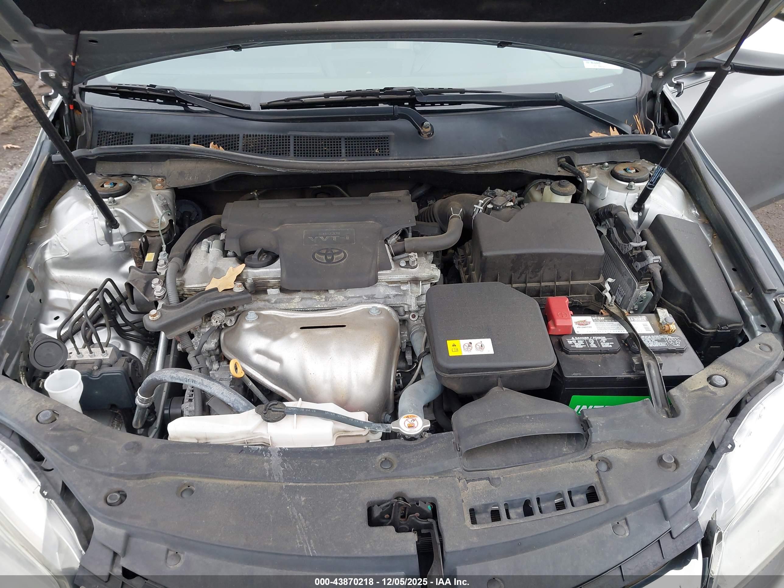 TOYOTA CAMRY image 10
