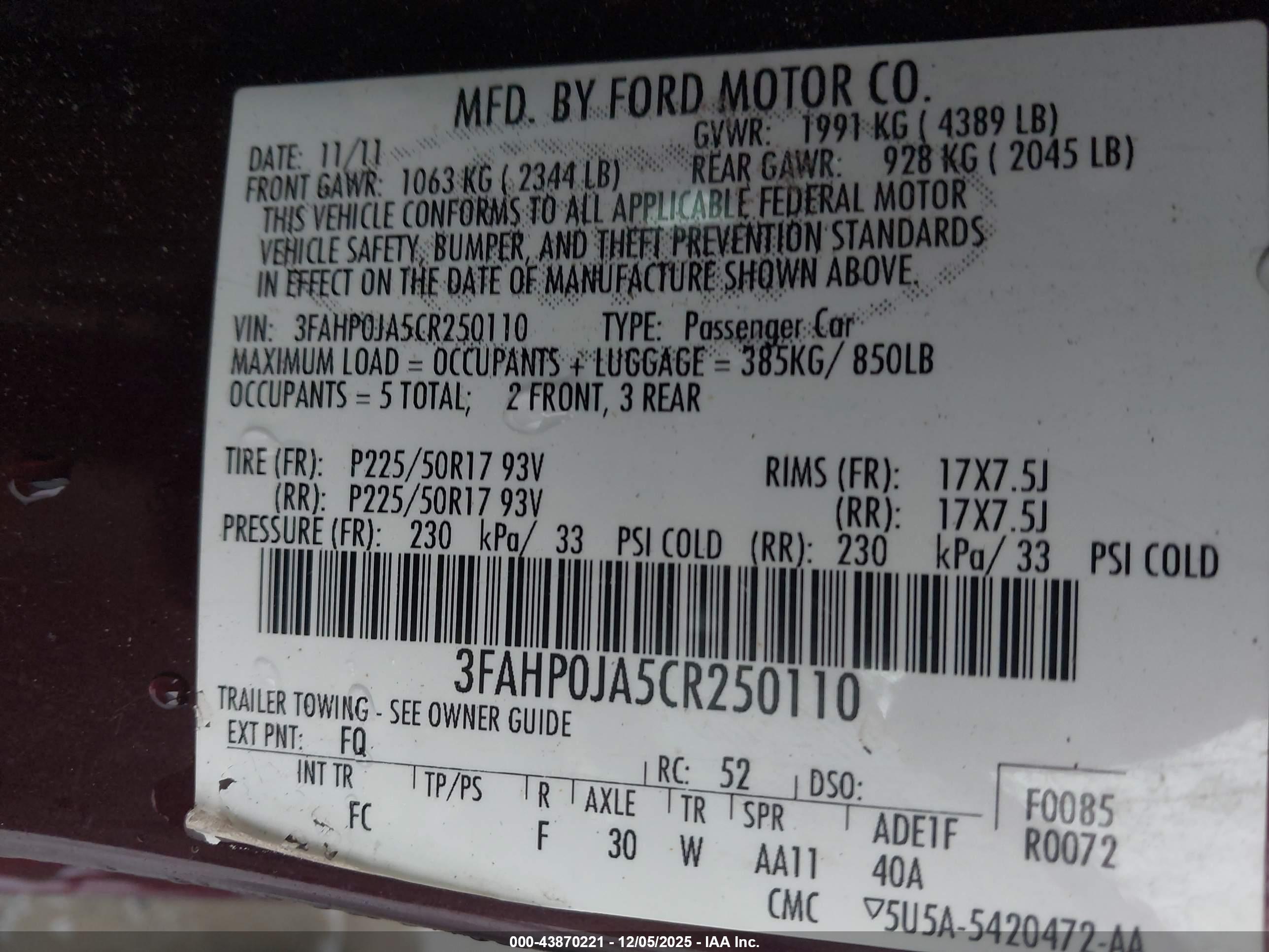 FORD FUSION image 9