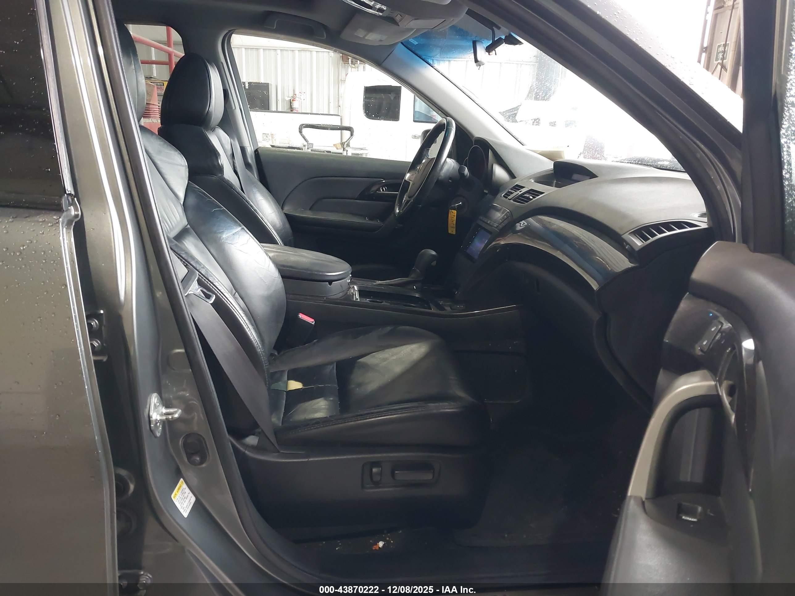 ACURA MDX image 5