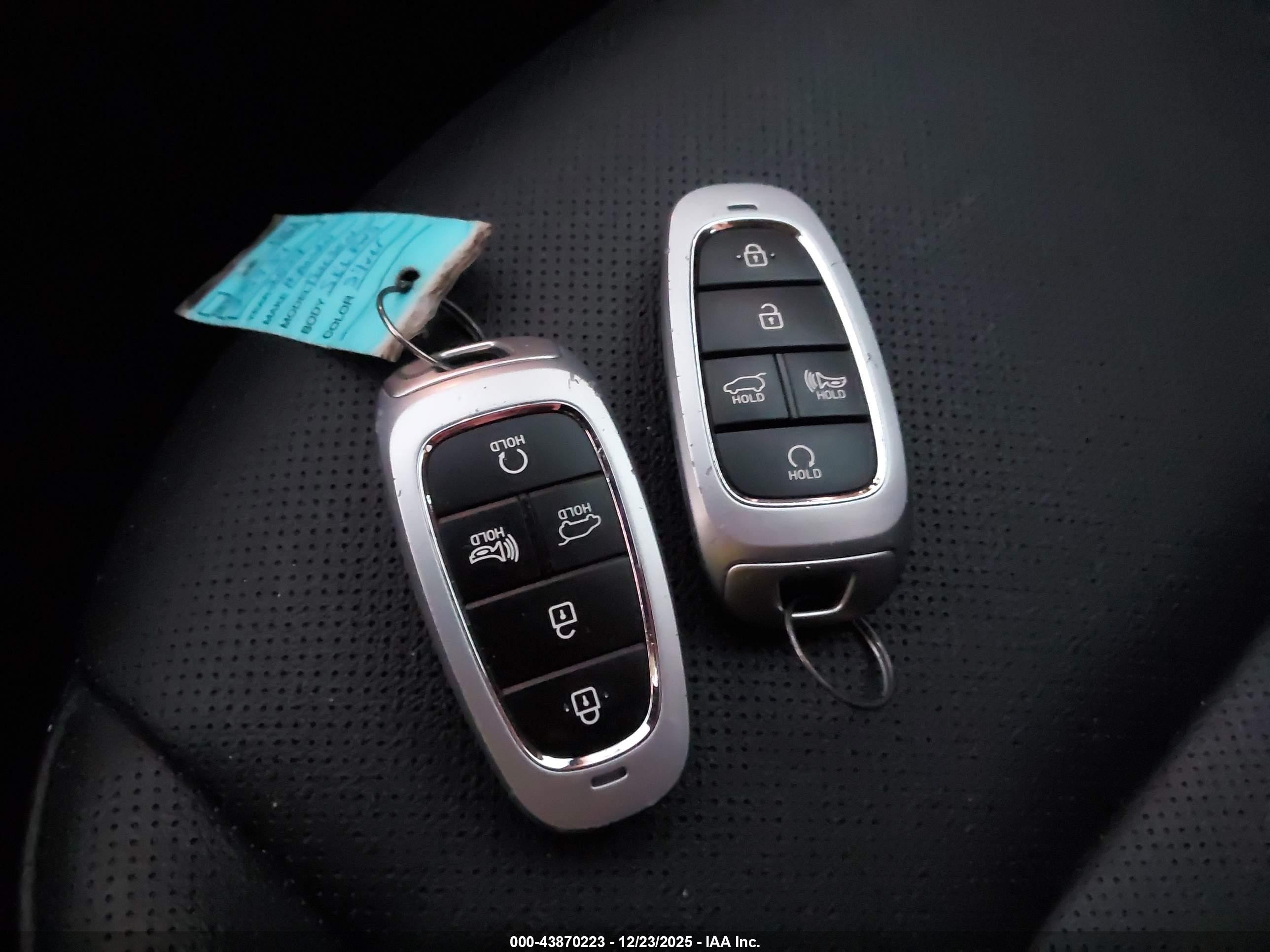 HYUNDAI TUCSON image 11