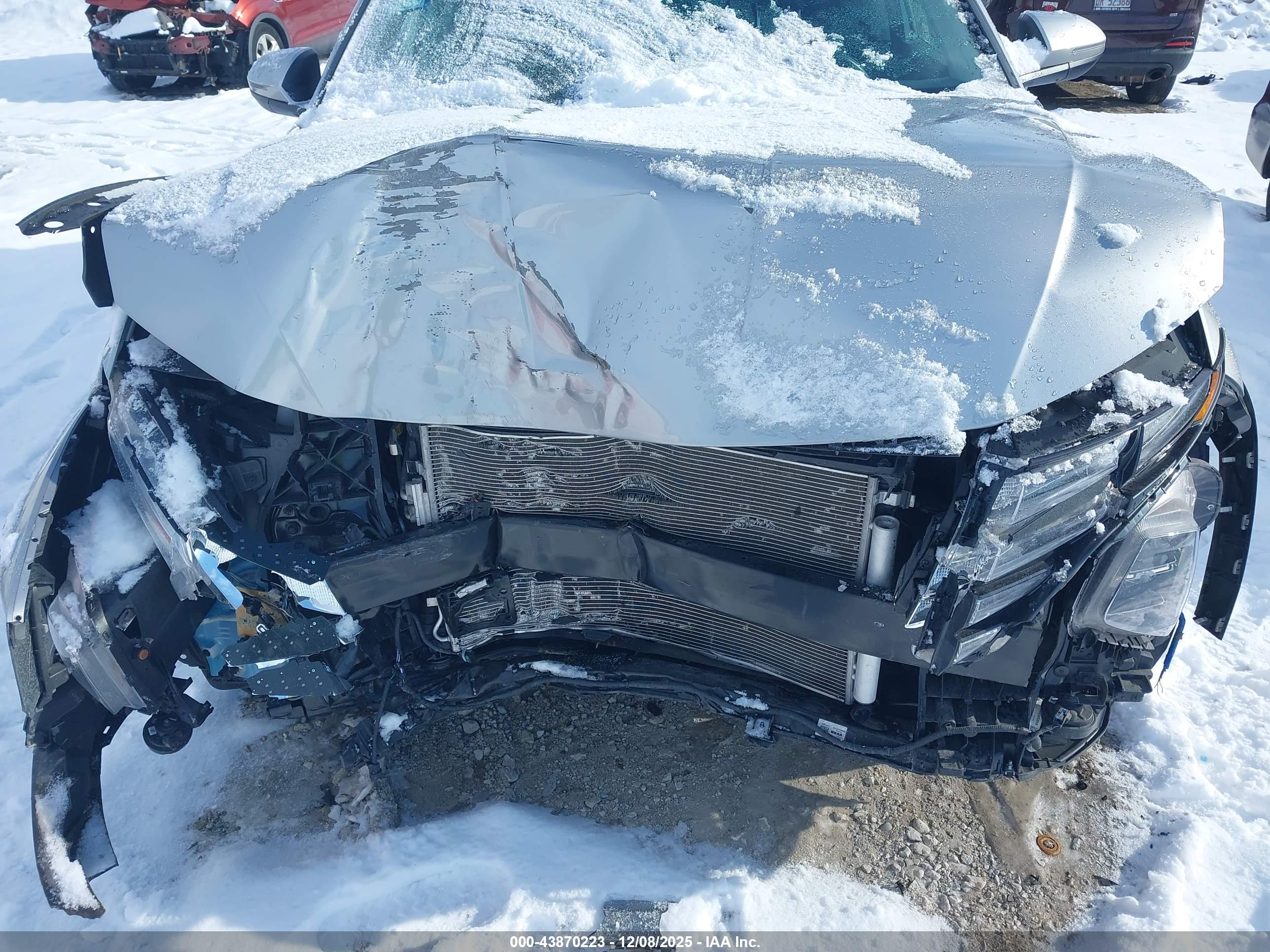 HYUNDAI TUCSON image 6