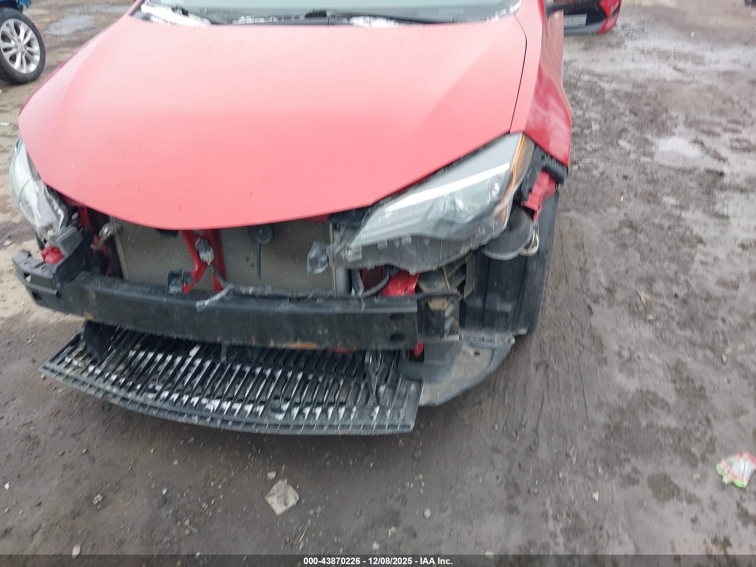 TOYOTA COROLLA image 6