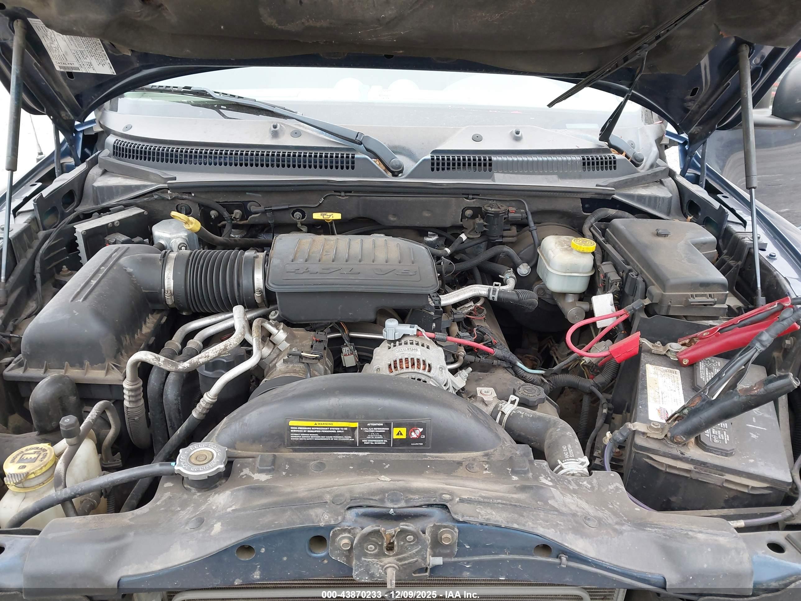 MITSUBISHI RAIDER image 10