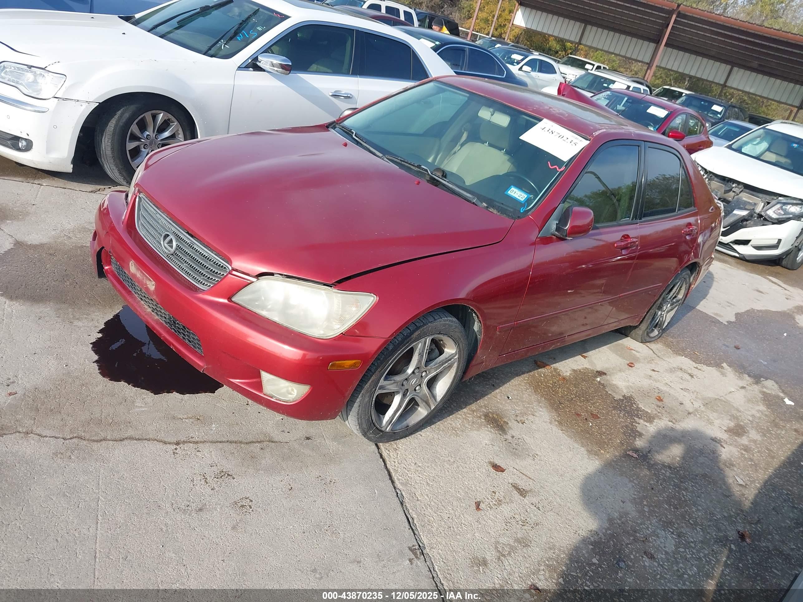 LEXUS IS image 2
