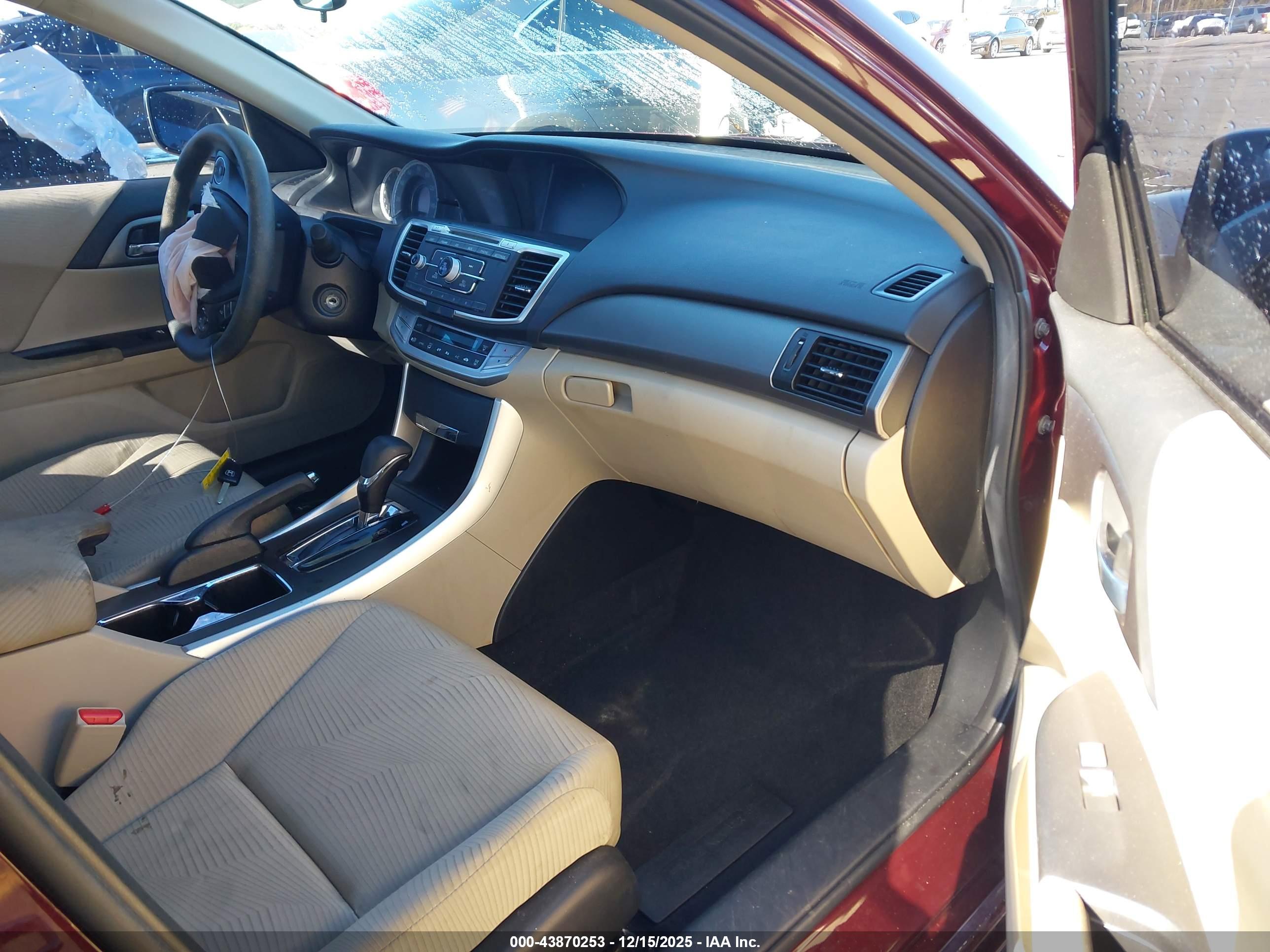 HONDA ACCORD image 5