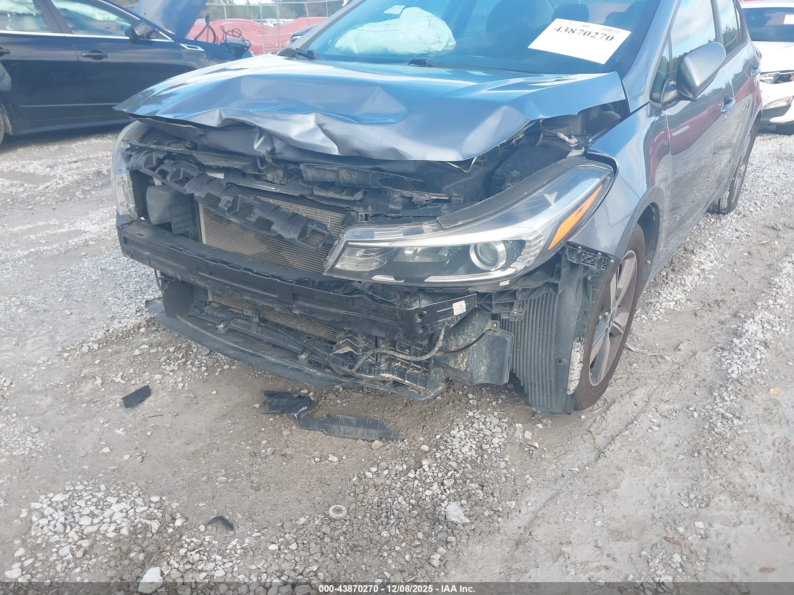 KIA FORTE image 6