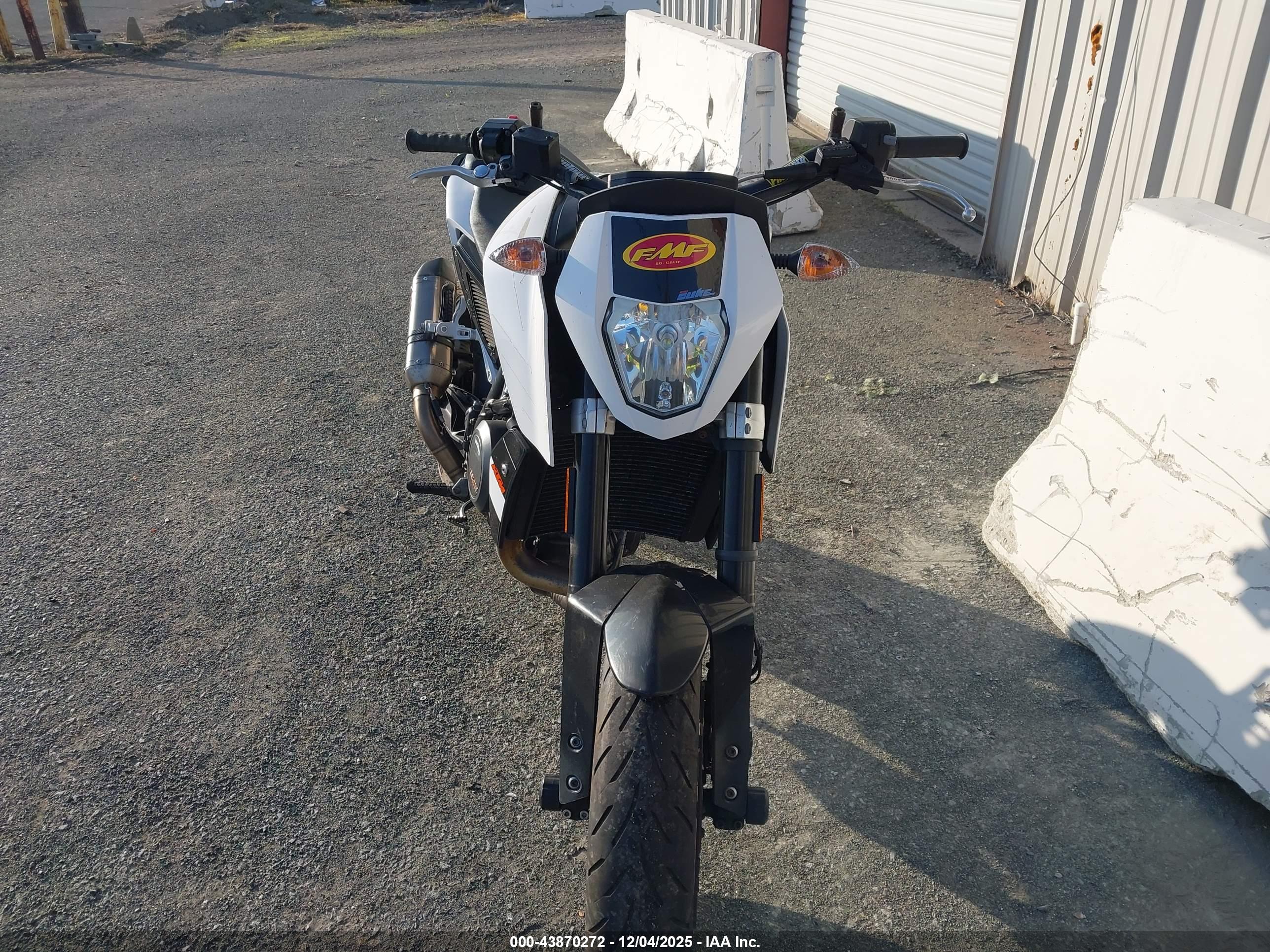 KTM 690 image 5
