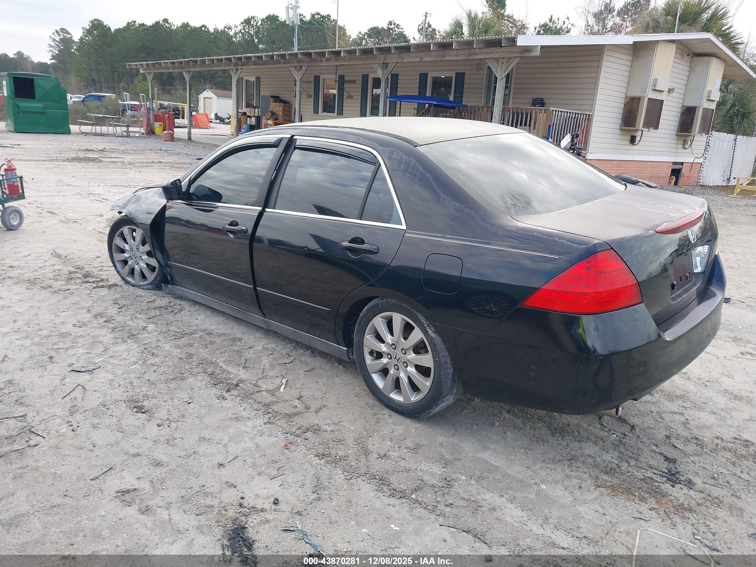 HONDA ACCORD image 3