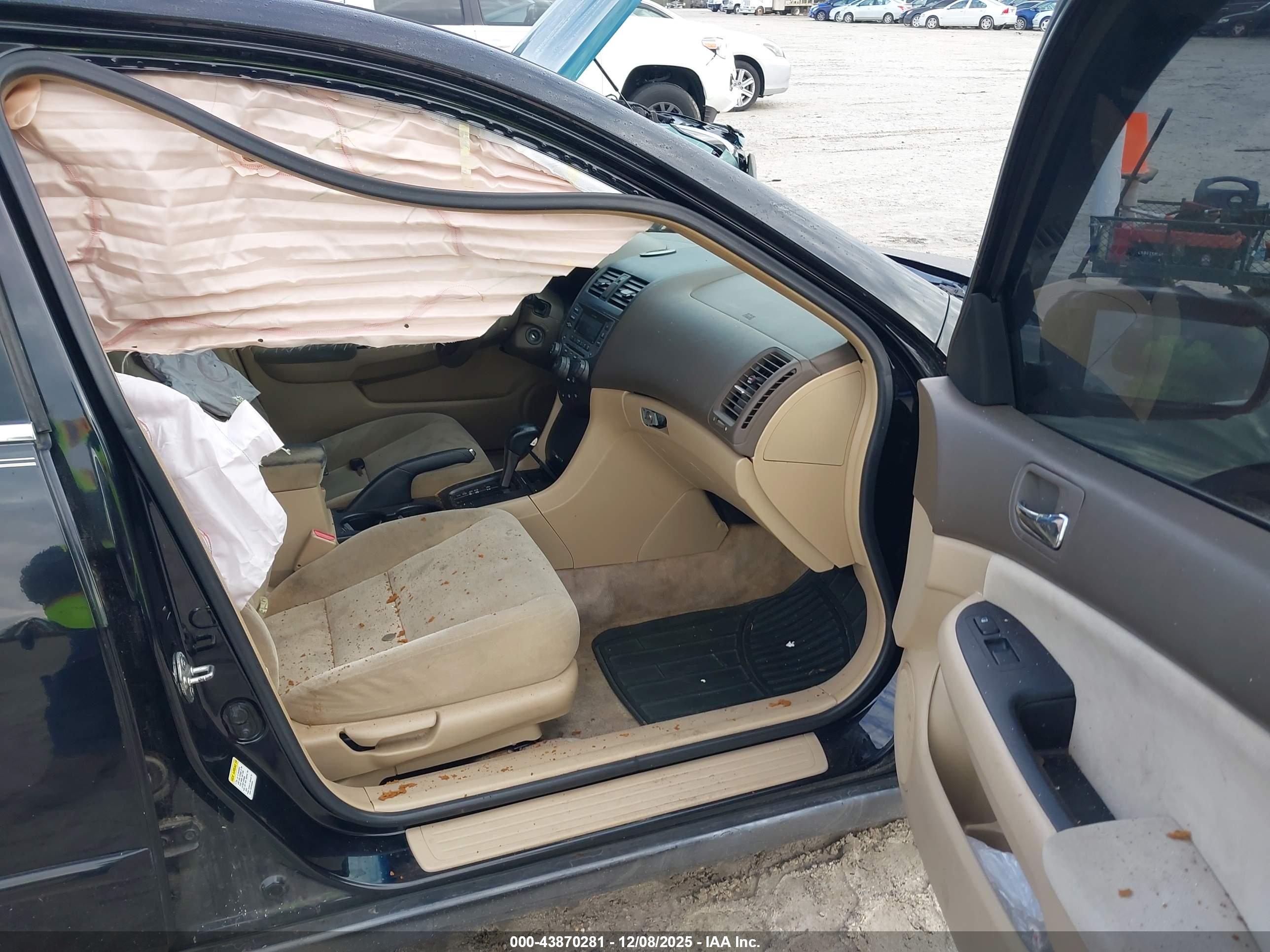 HONDA ACCORD image 5