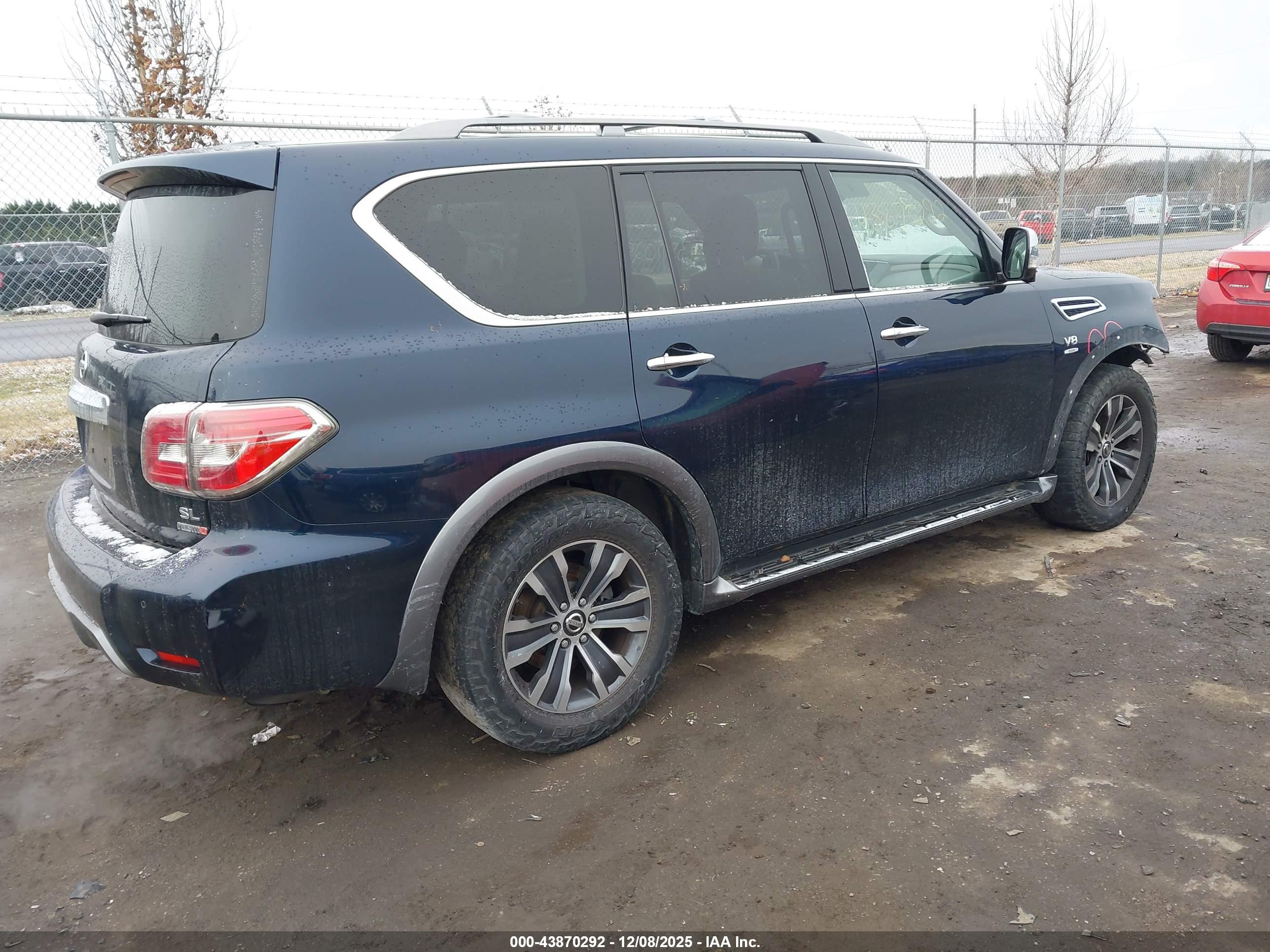 NISSAN ARMADA image 4