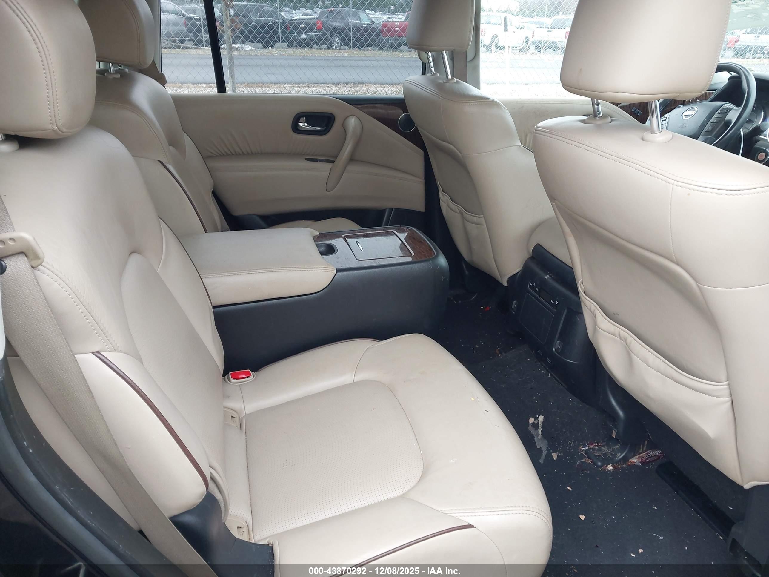 NISSAN ARMADA image 8