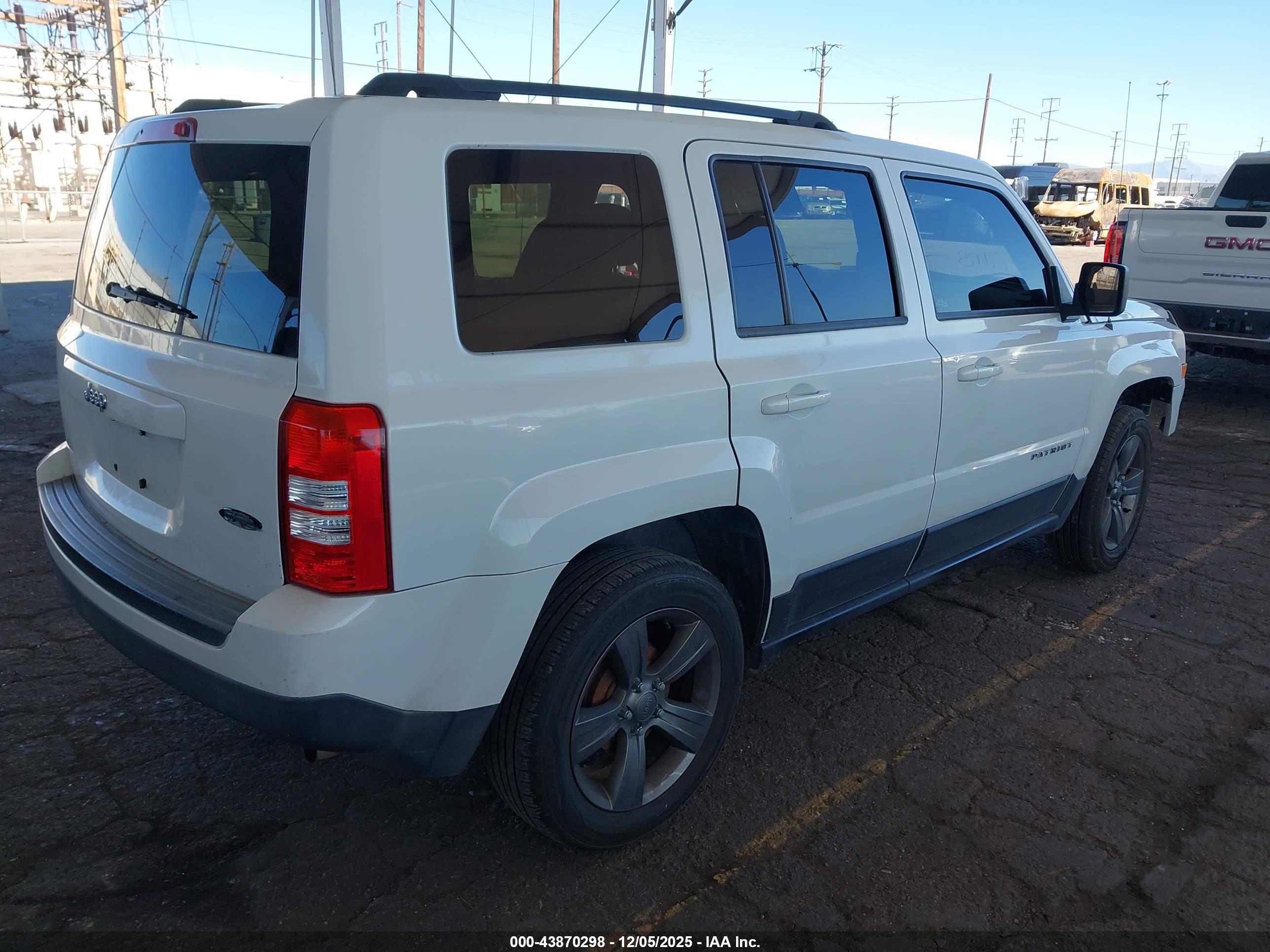 JEEP PATRIOT image 4