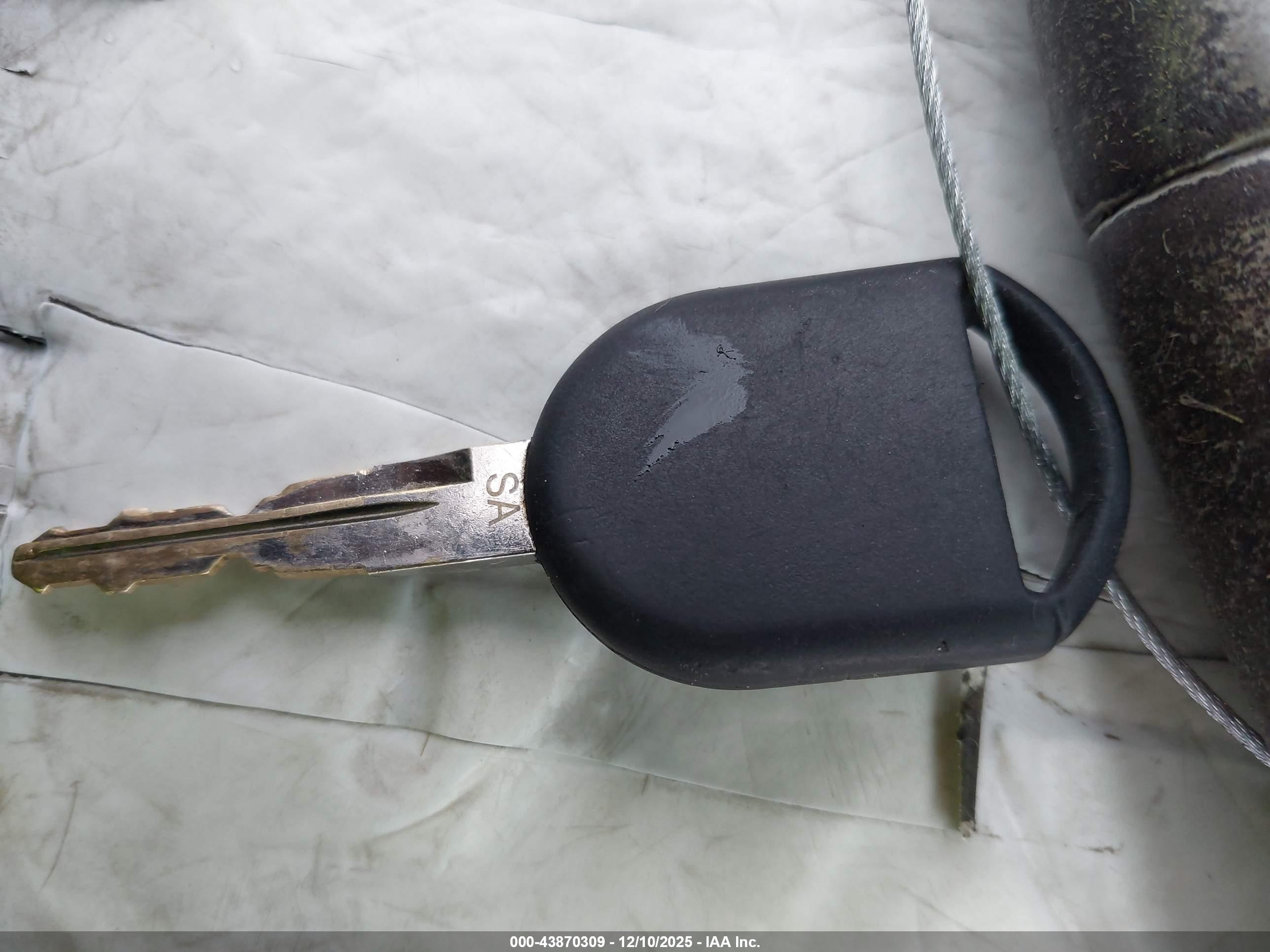 FORD ESCAPE image 11