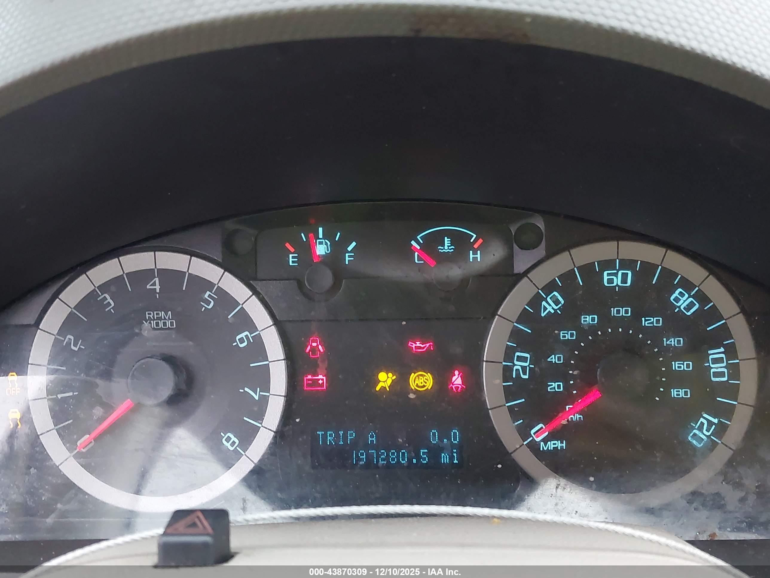 FORD ESCAPE image 7
