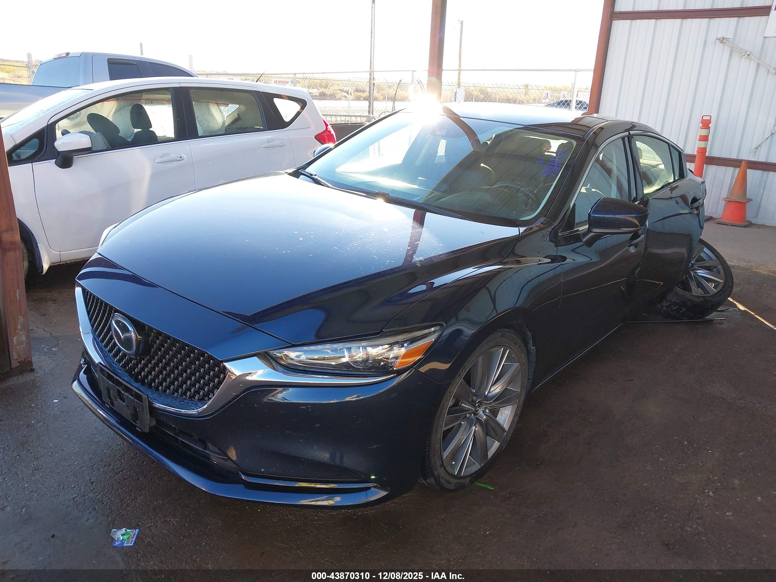 MAZDA MAZDA6 image 2