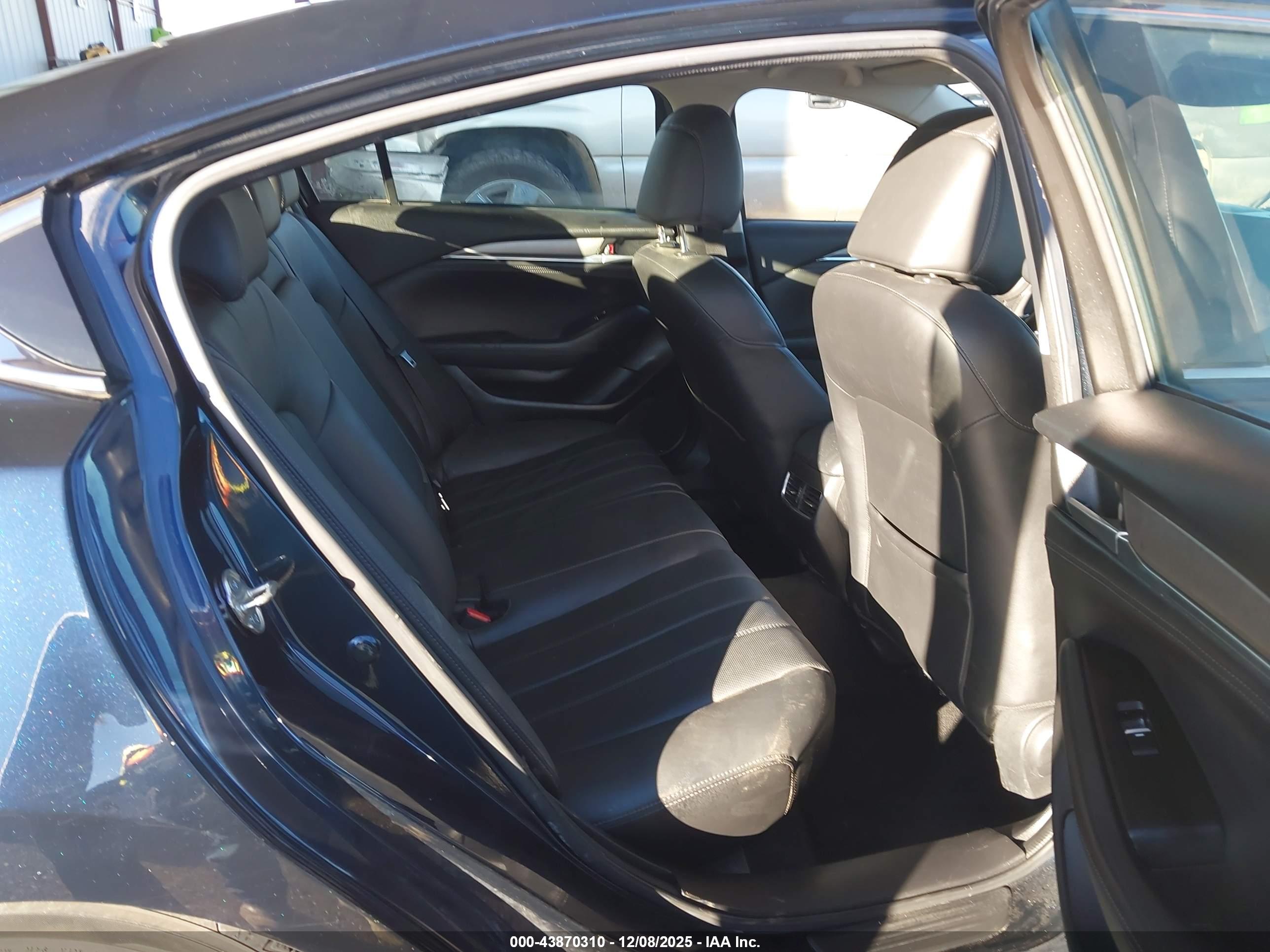 MAZDA MAZDA6 image 8