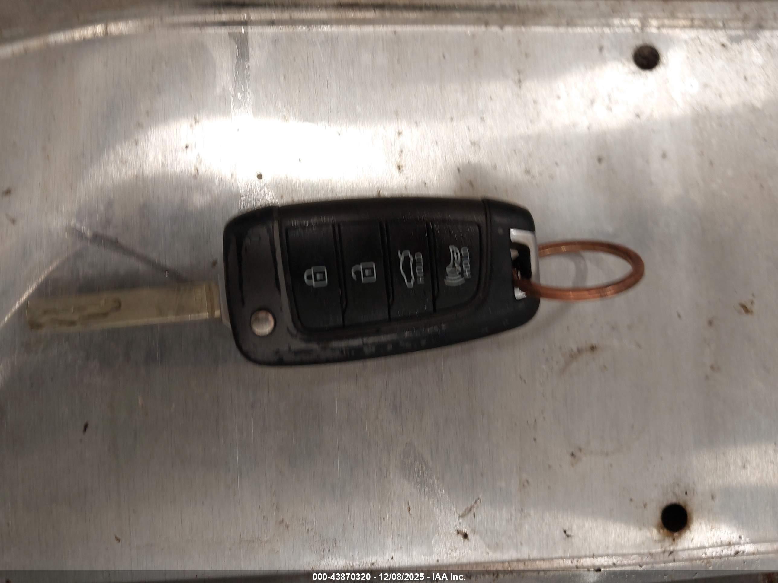 HYUNDAI SONATA image 11