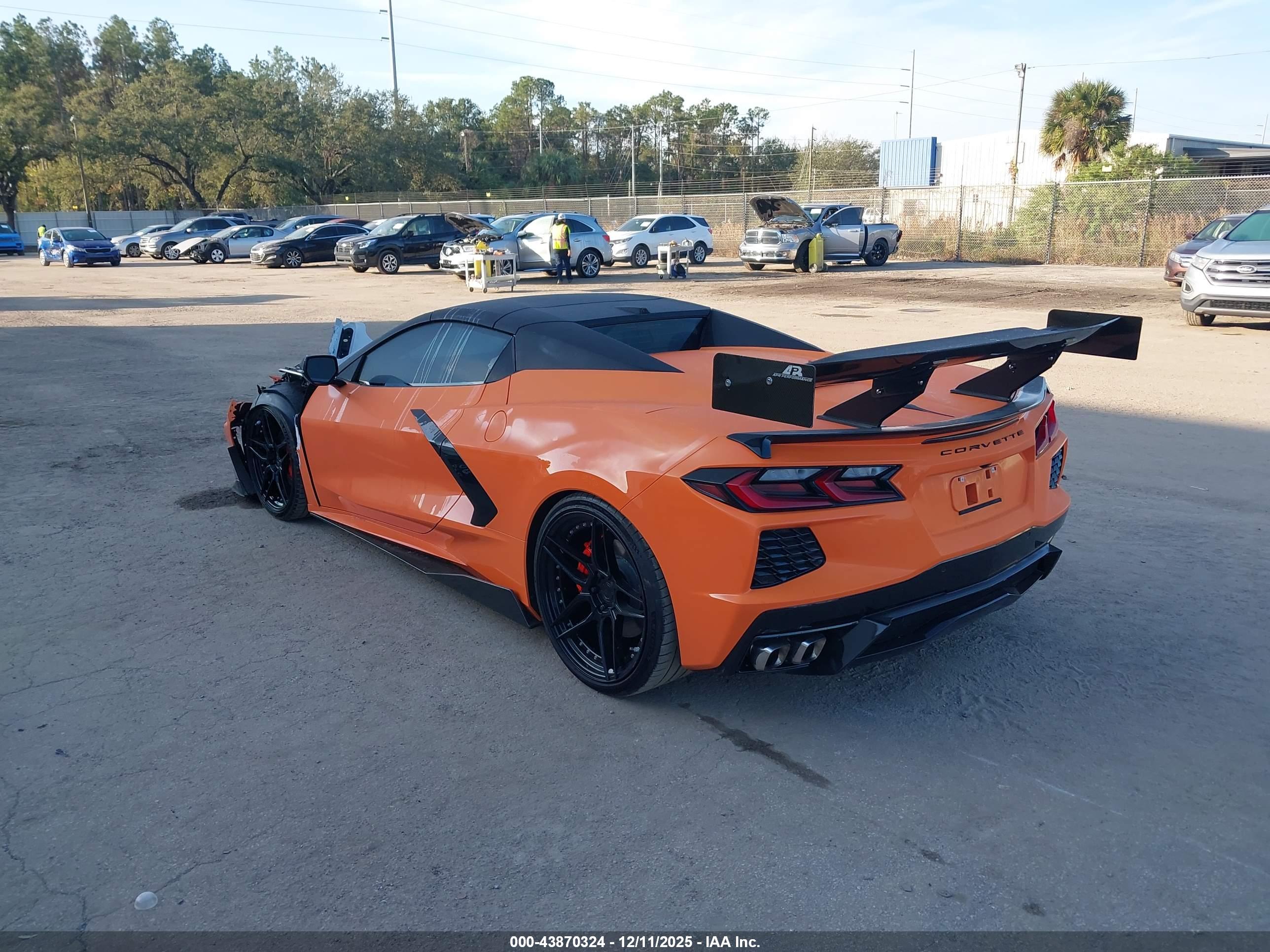 CHEVROLET CORVETTE image 3