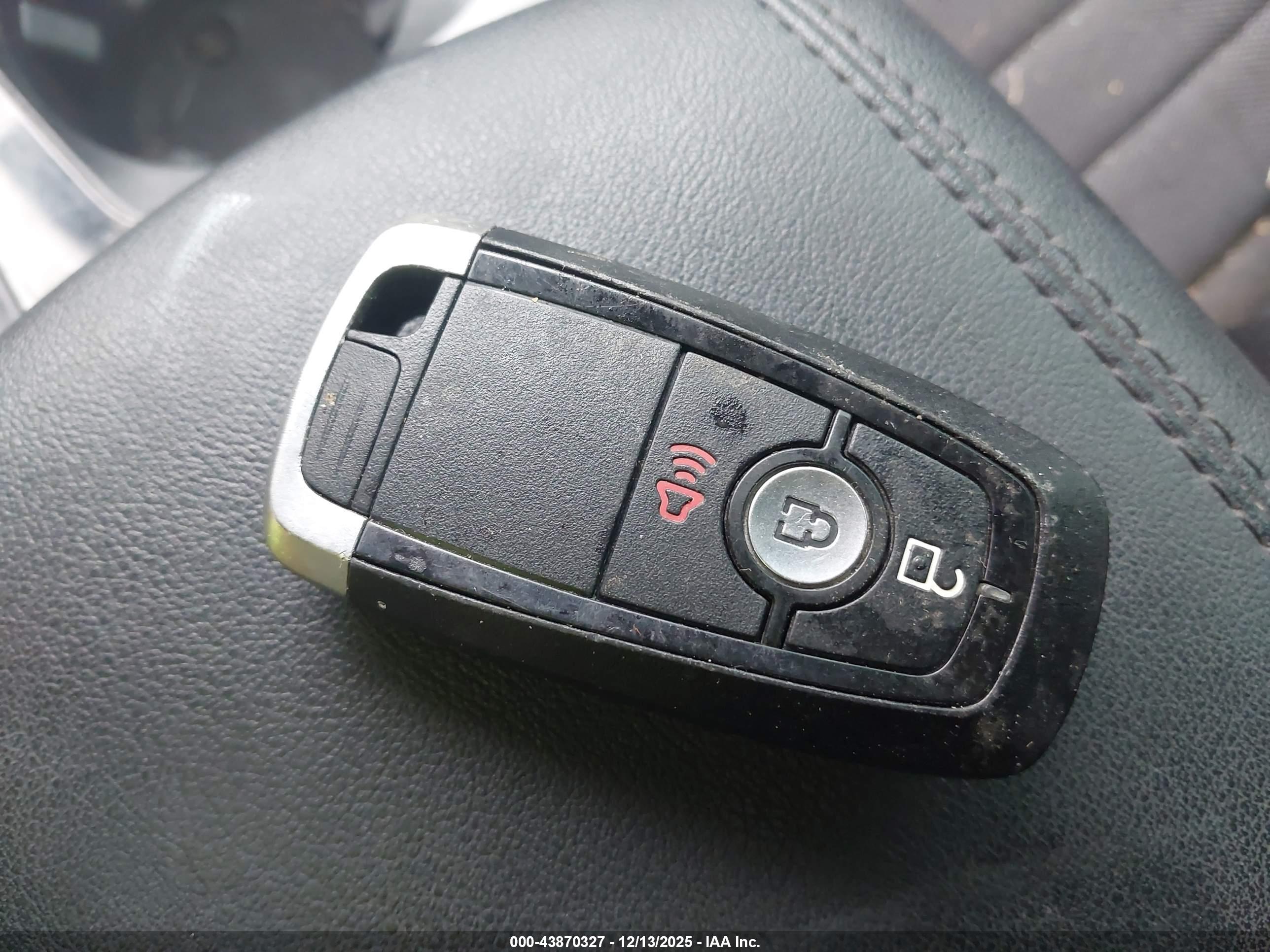FORD EDGE image 11