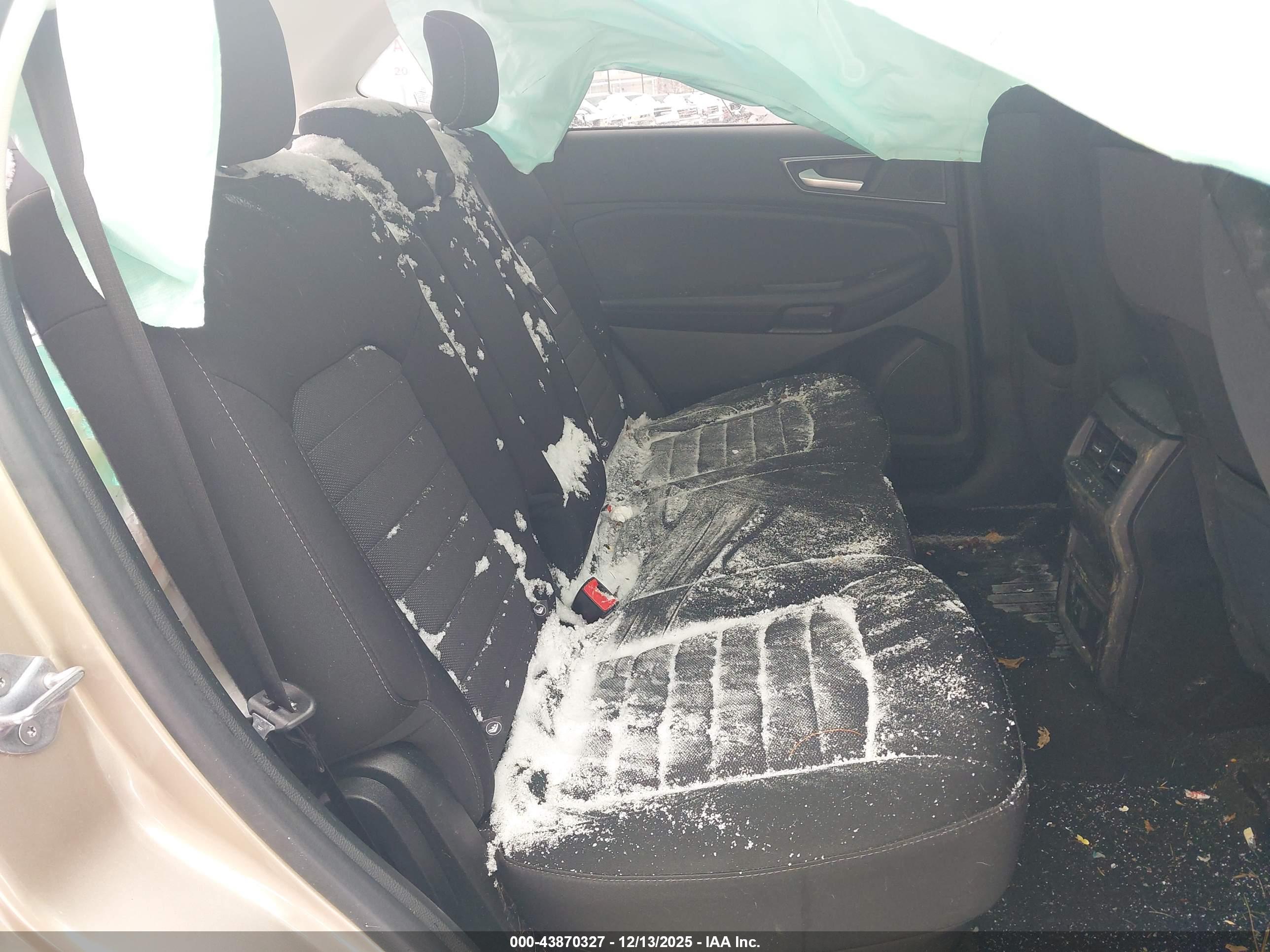 FORD EDGE image 8