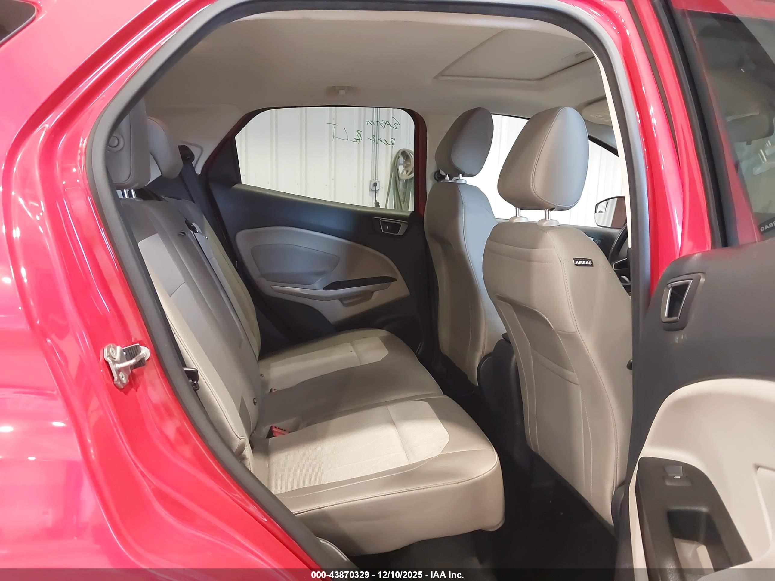 FORD ECOSPORT image 8