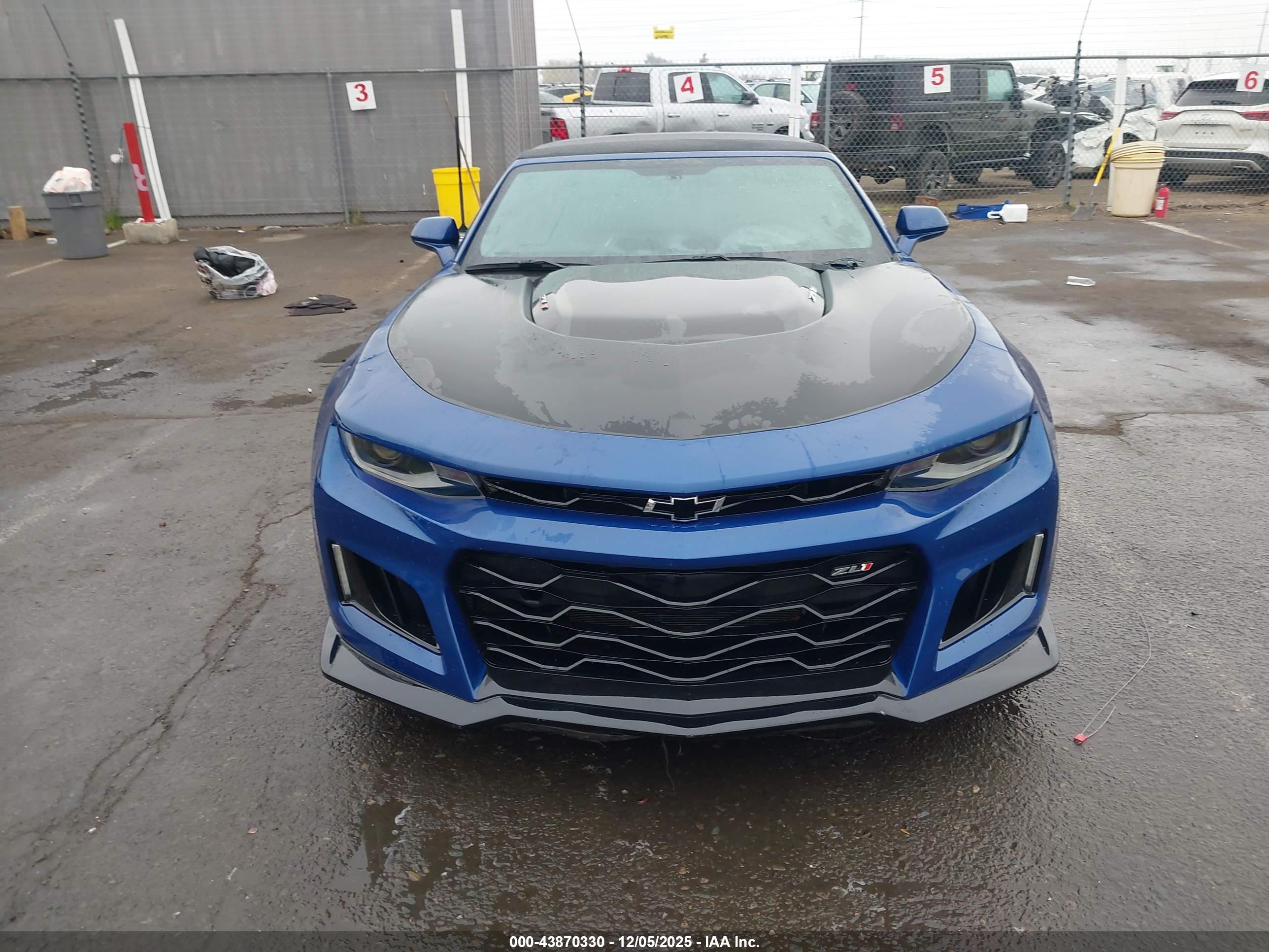 CHEVROLET CAMARO image 6