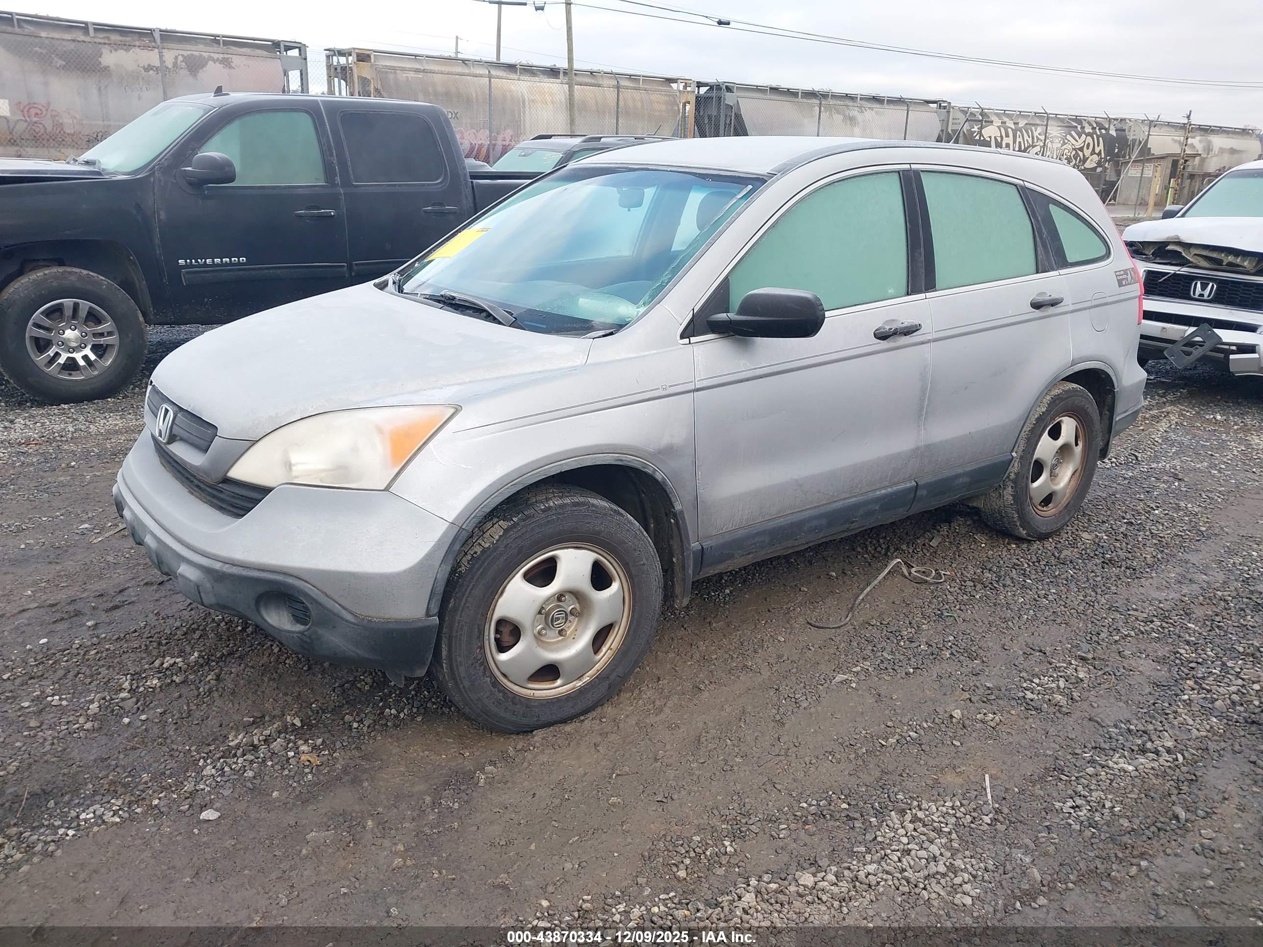 HONDA CR-V image 2