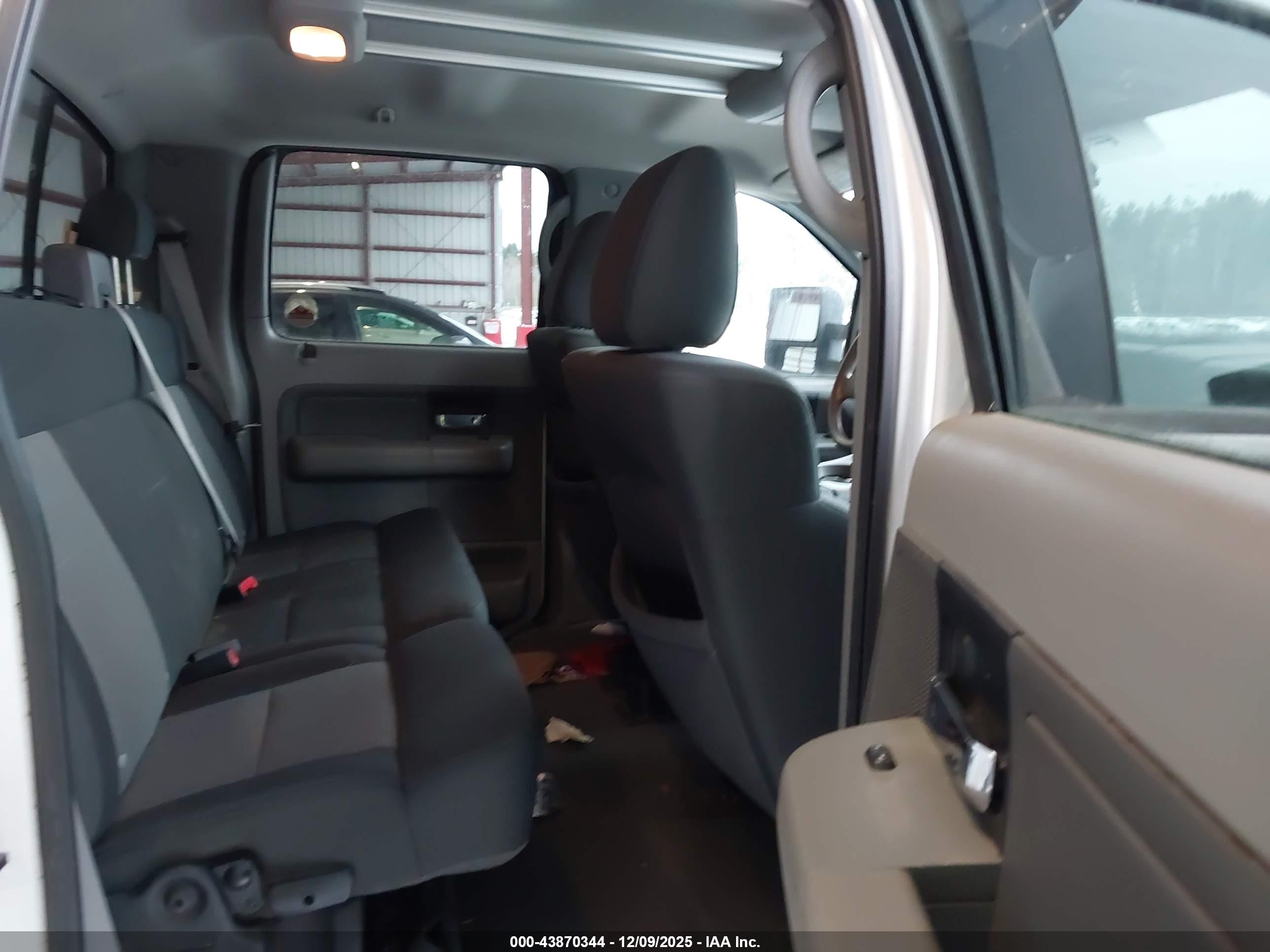 FORD F-150 image 8