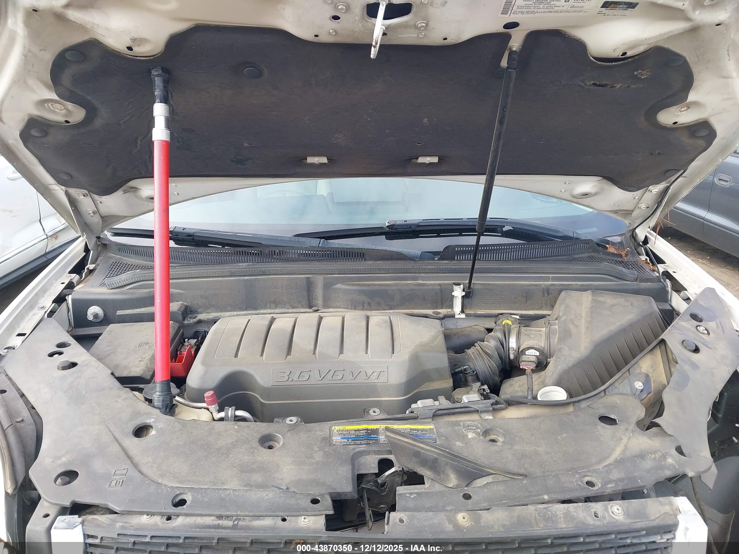 GMC ACADIA image 10