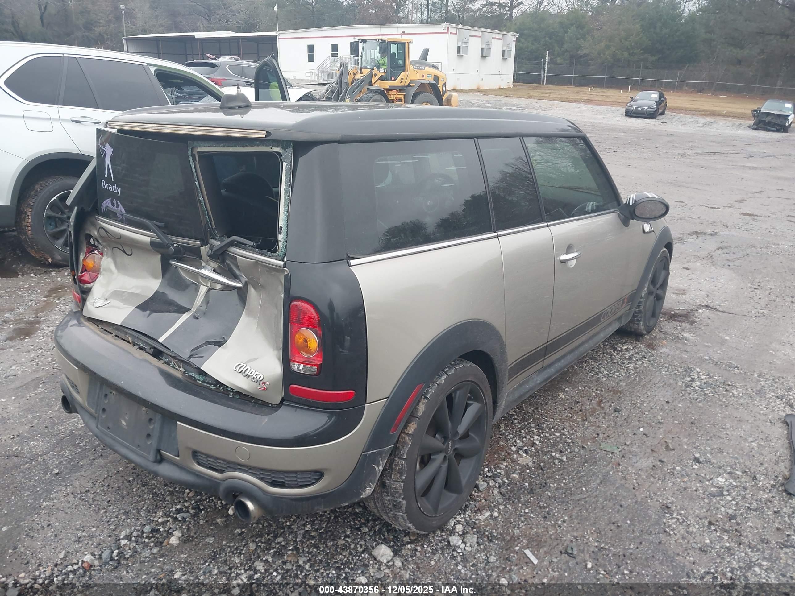 MINI COOPER image 4
