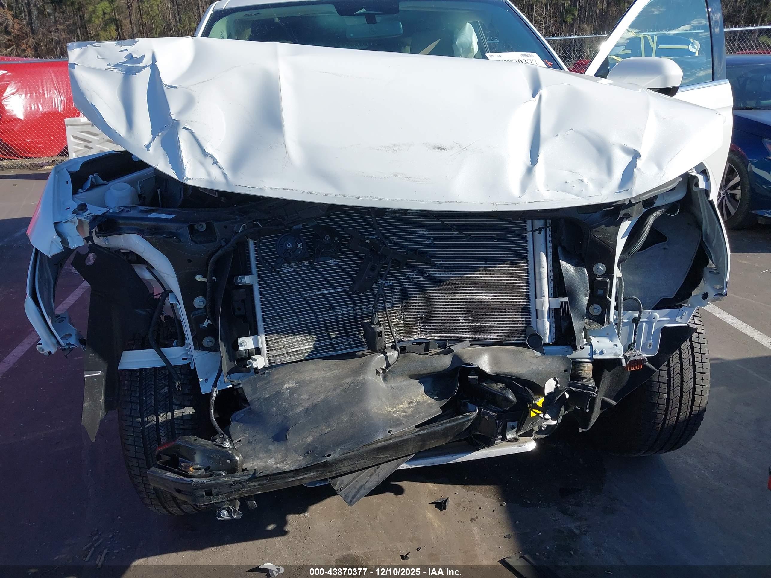 FORD EXPEDITION image 6